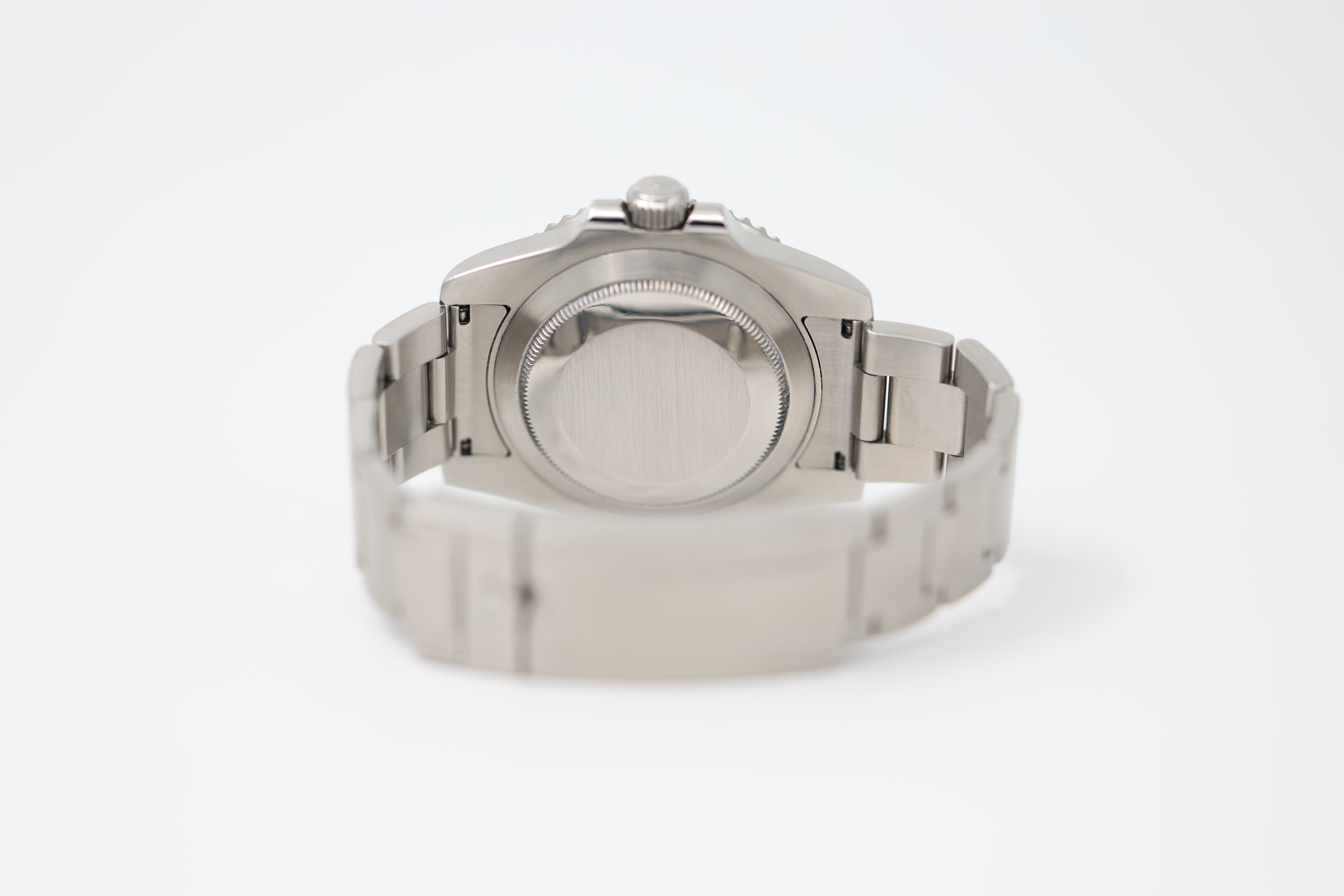 Rolex - Submariner Date - "Hulk" - 116610LV