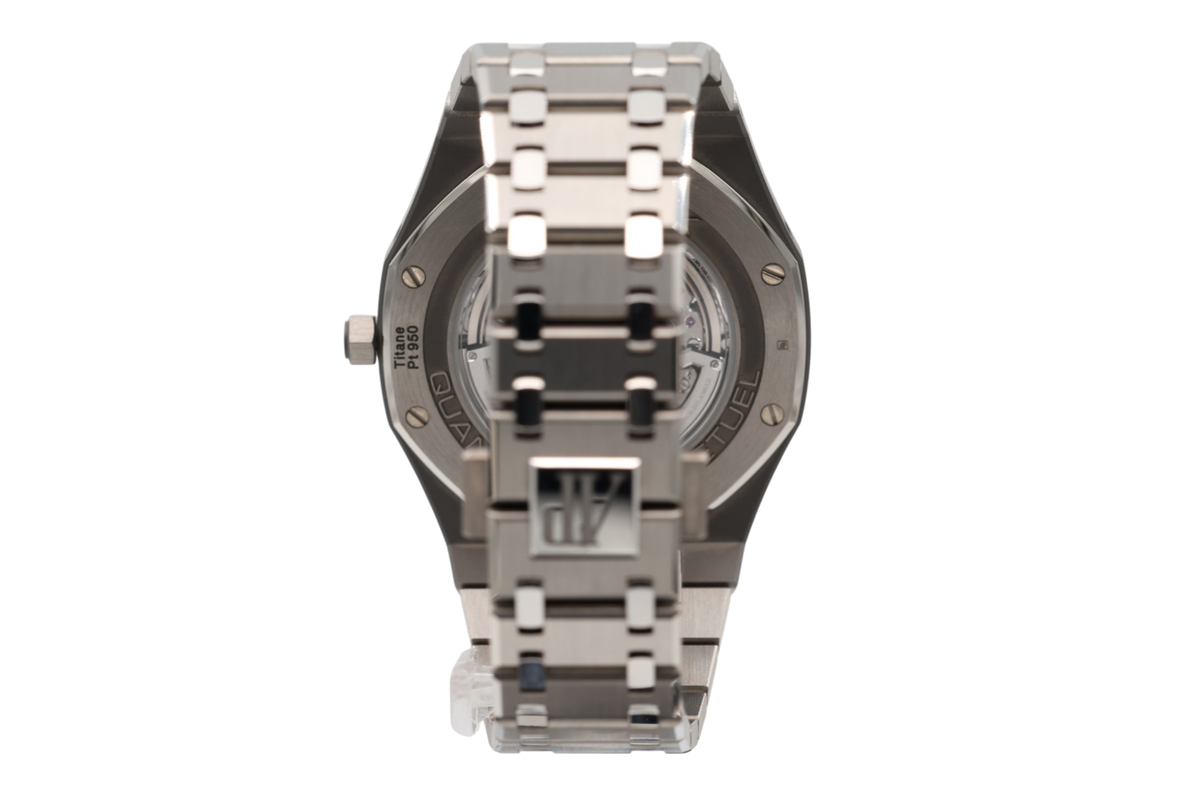 Audemars Piguet - Royal Oak Perpetual Calendar Ultra-Thin – Blue – 26586IP.OO.1240IP.01 – 2021