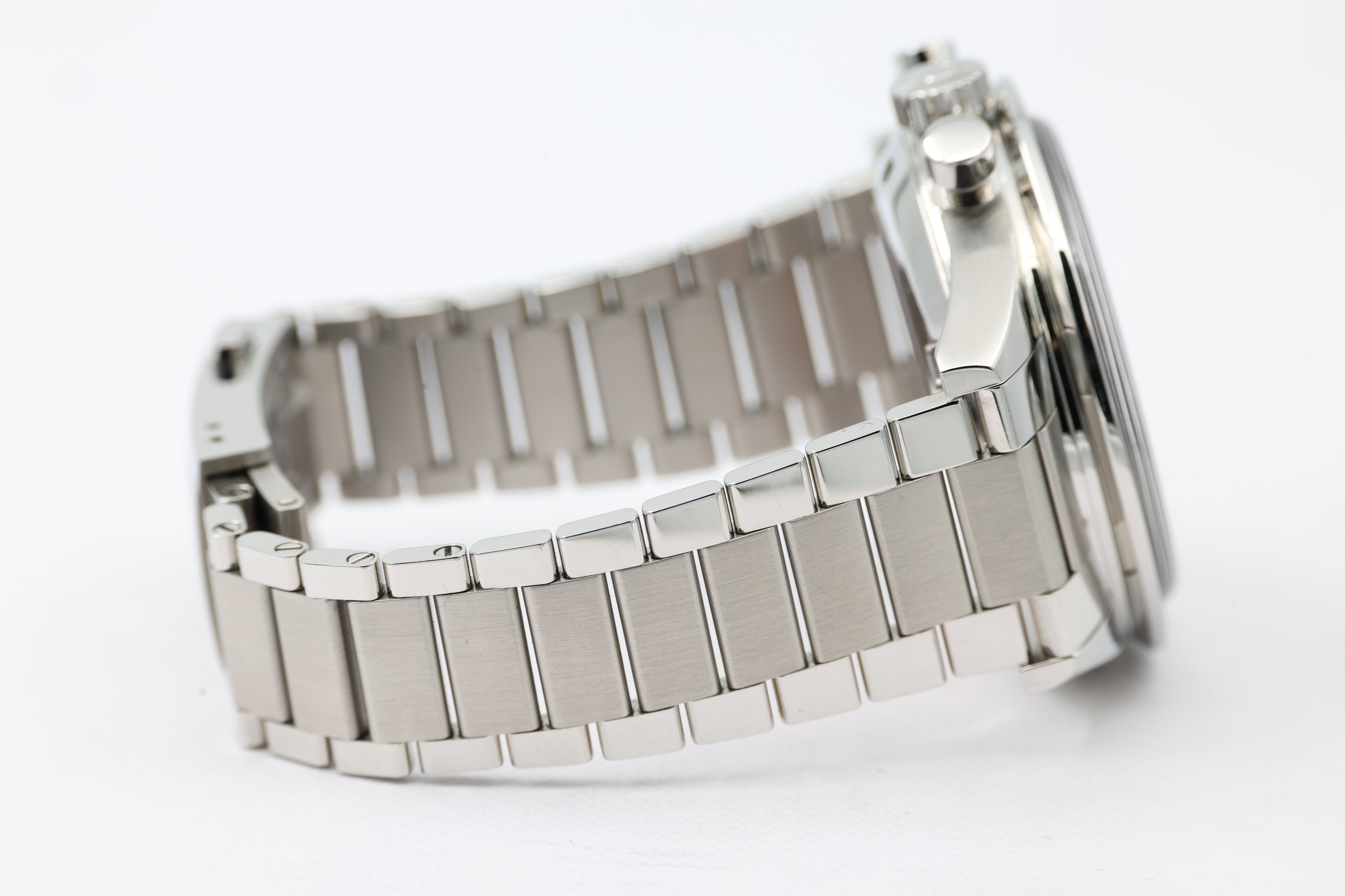 Omega - Speedmaster – "Ed White" – 311.30.40.30.01.001 – 2026
