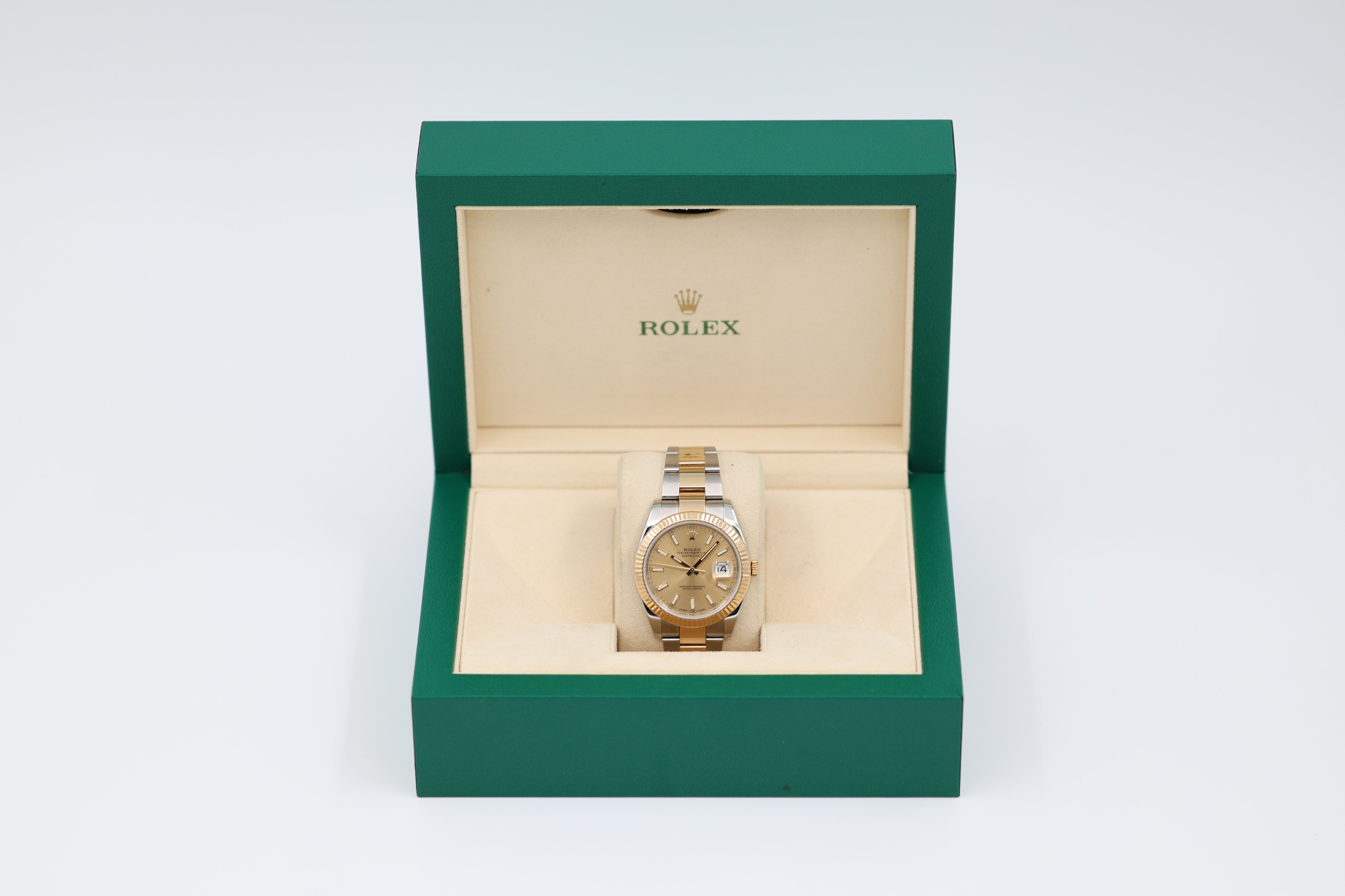 Rolex - Datejust - Champagne Dial - 126333 - 2017