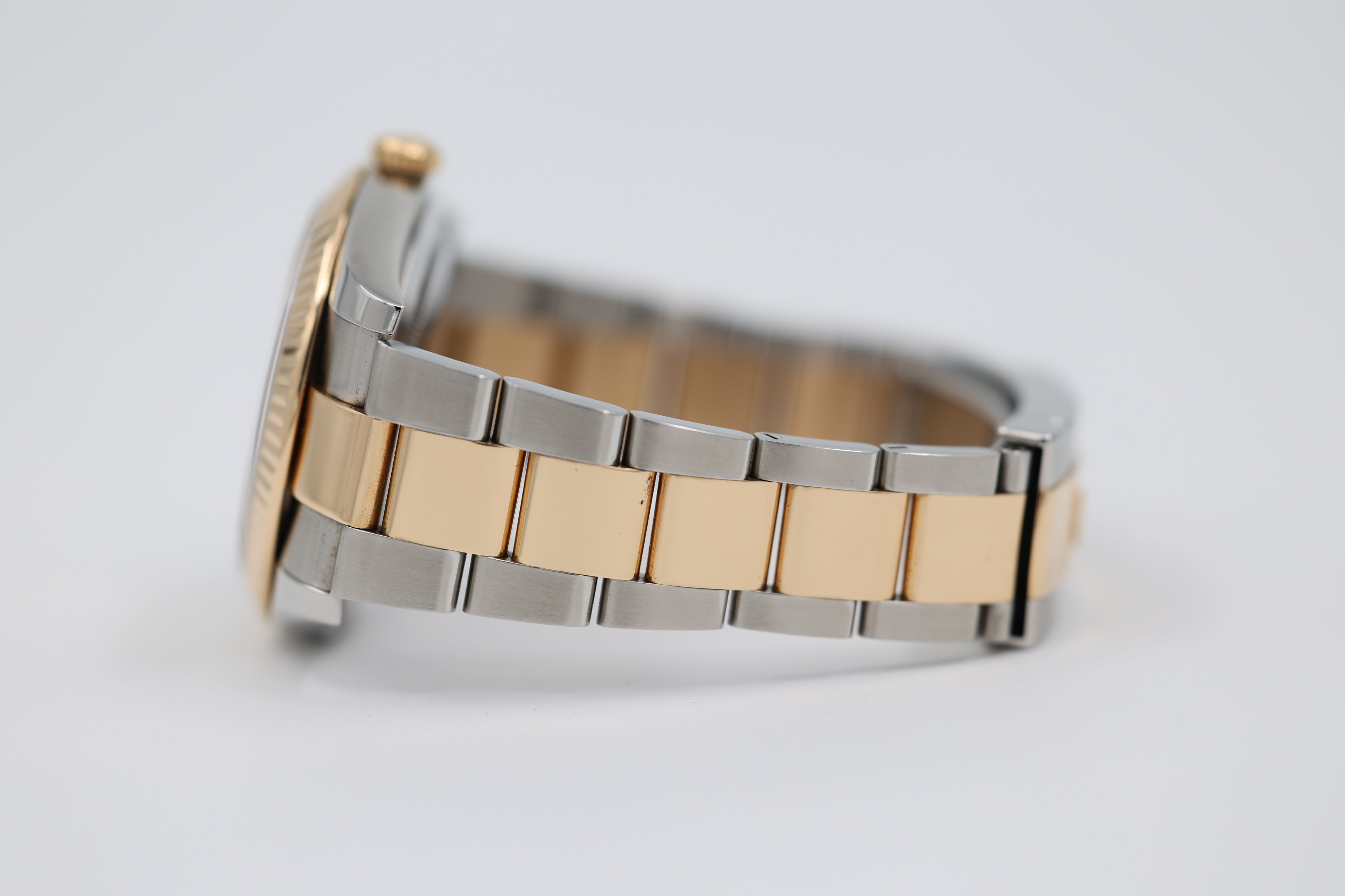 Rolex - Datejust - Champagne Dial - 126333 - 2017