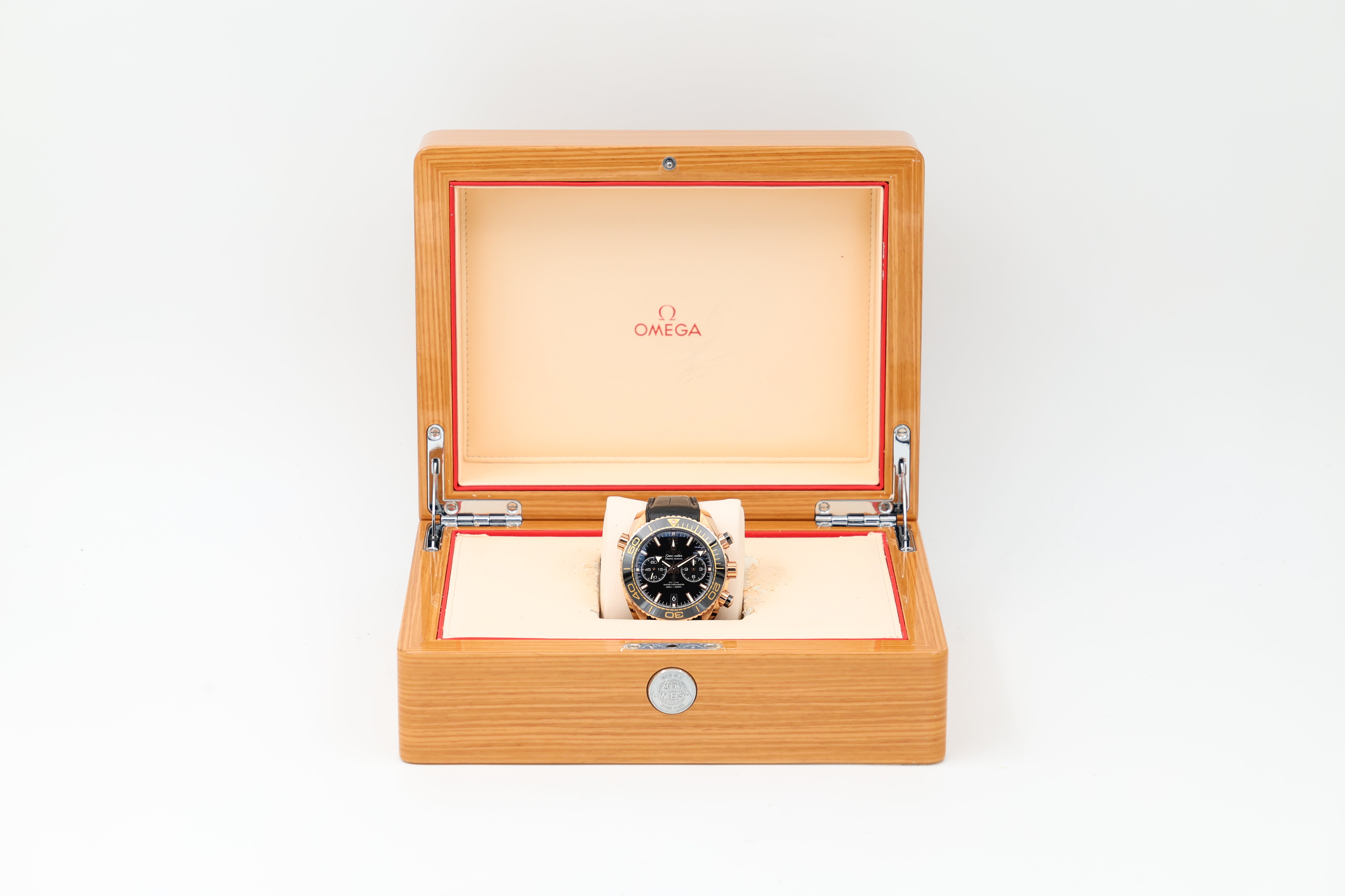 Omega - Seamaster Planet Ocean – Sedna gold – 215.63.46.51.01.001 – 2016
