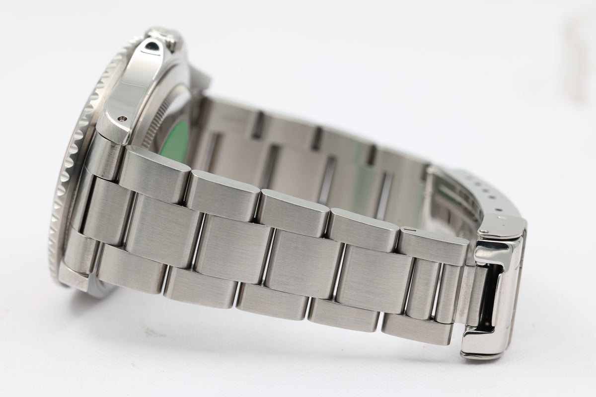 Rolex - GMT-Master II – Black – 16710 – 1996