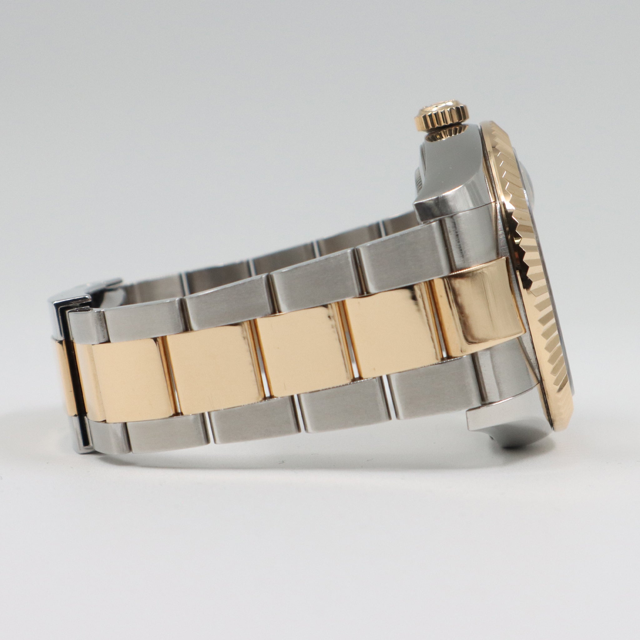 Rolex - Sky-Dweller - 336933 - White dial - 2023