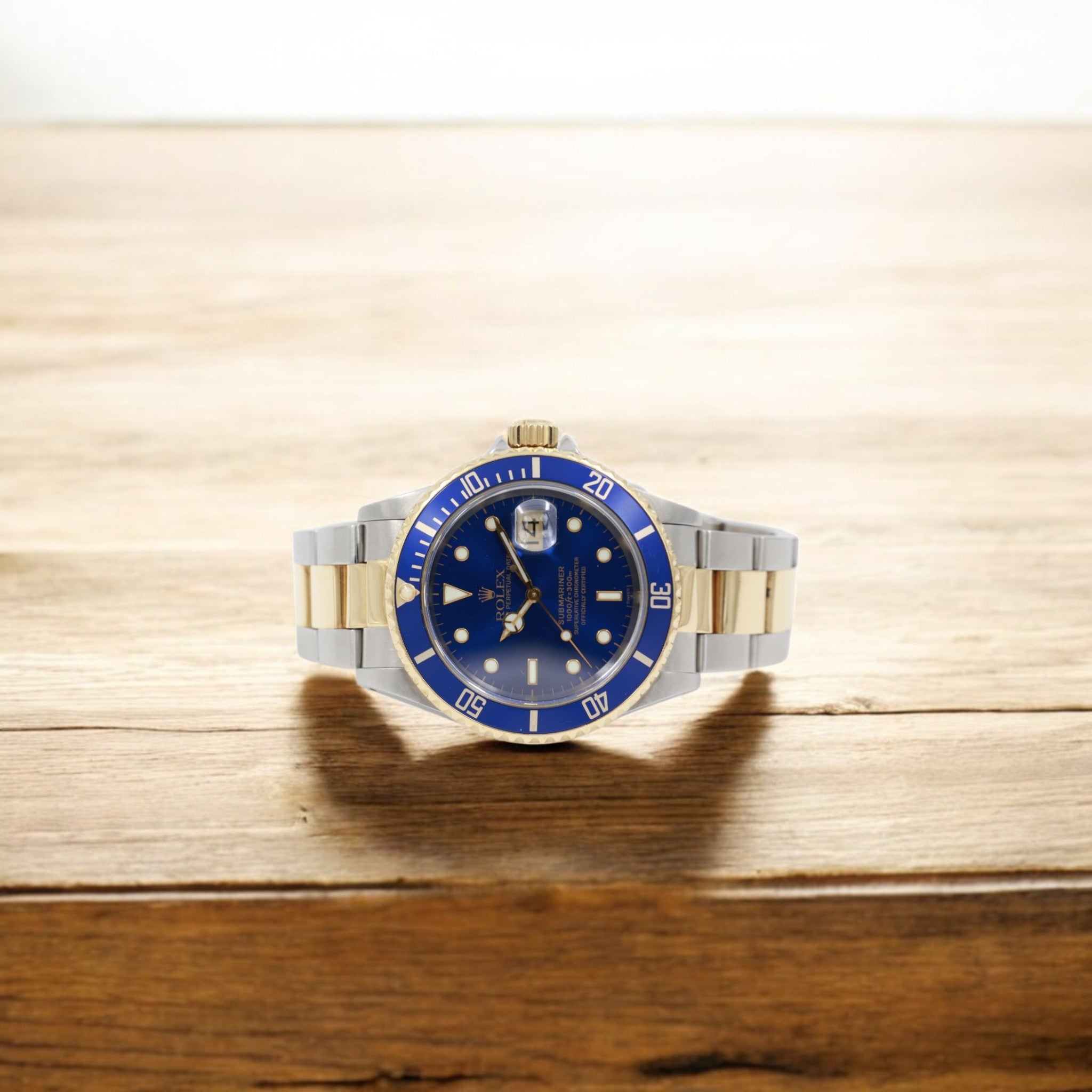 Rolex - Submariner - 16613 - 1999