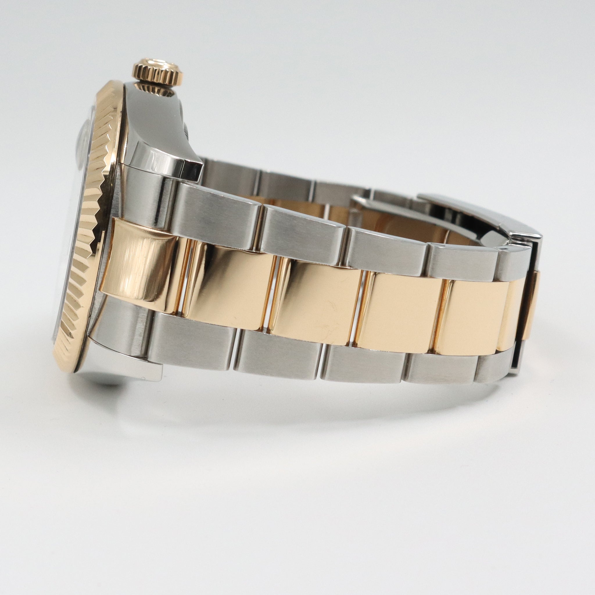 Rolex - Sky-Dweller - 336933 - White dial - 2023