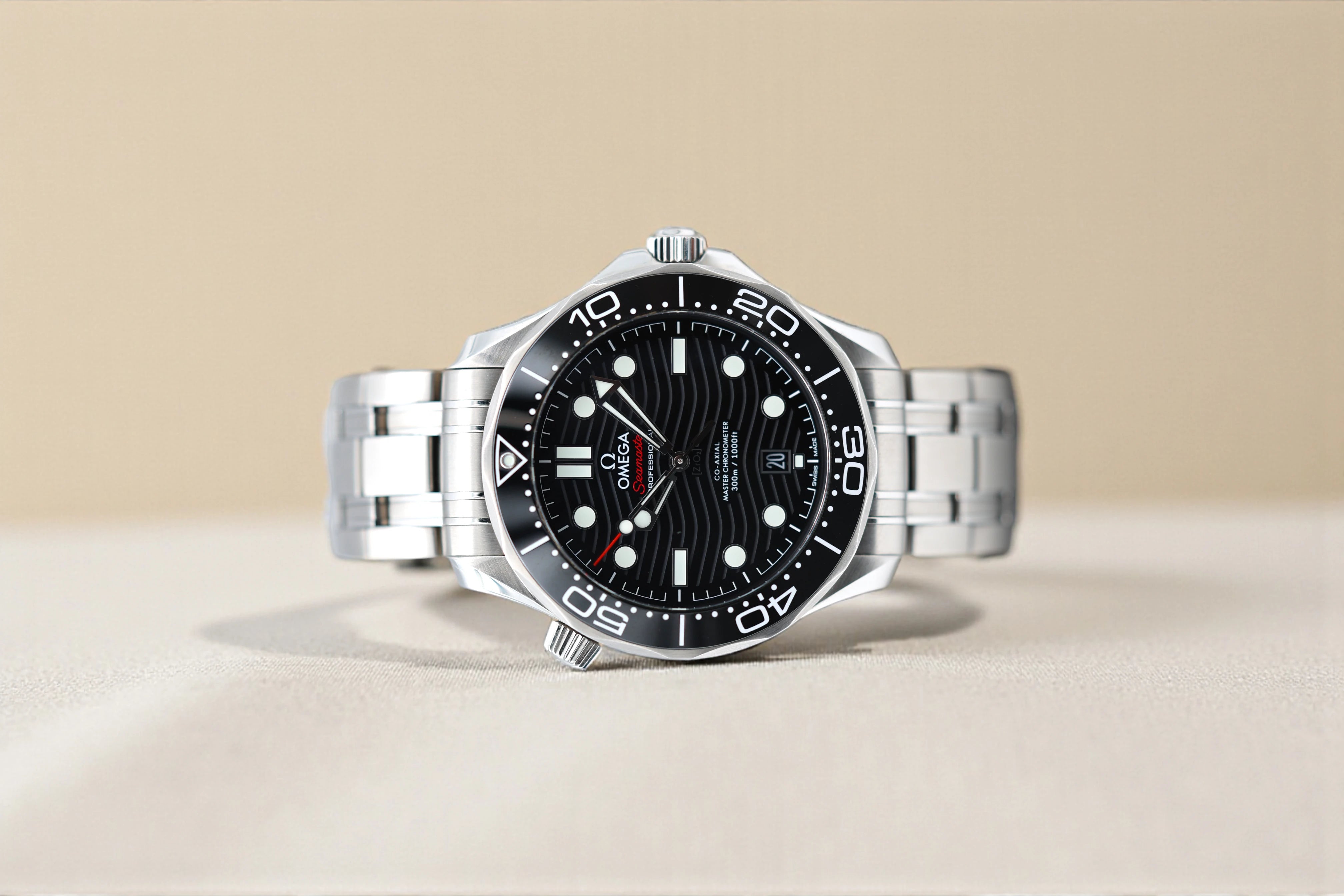 Omega - Seamaster Diver 300 - Black Dial - 210.30.42.20.01.001 - 2025