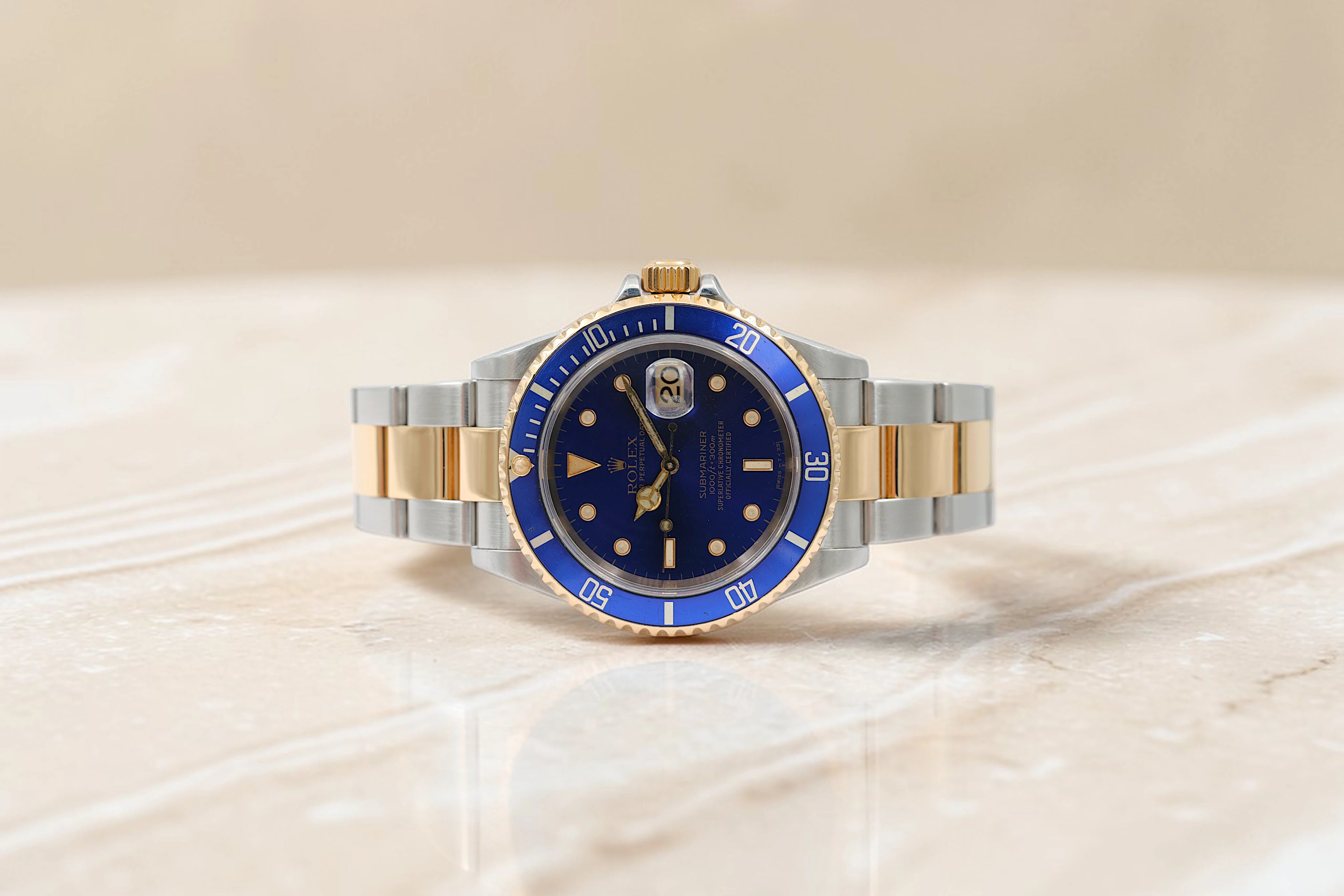 Rolex - Submariner Date - "Bluesy" - 16613