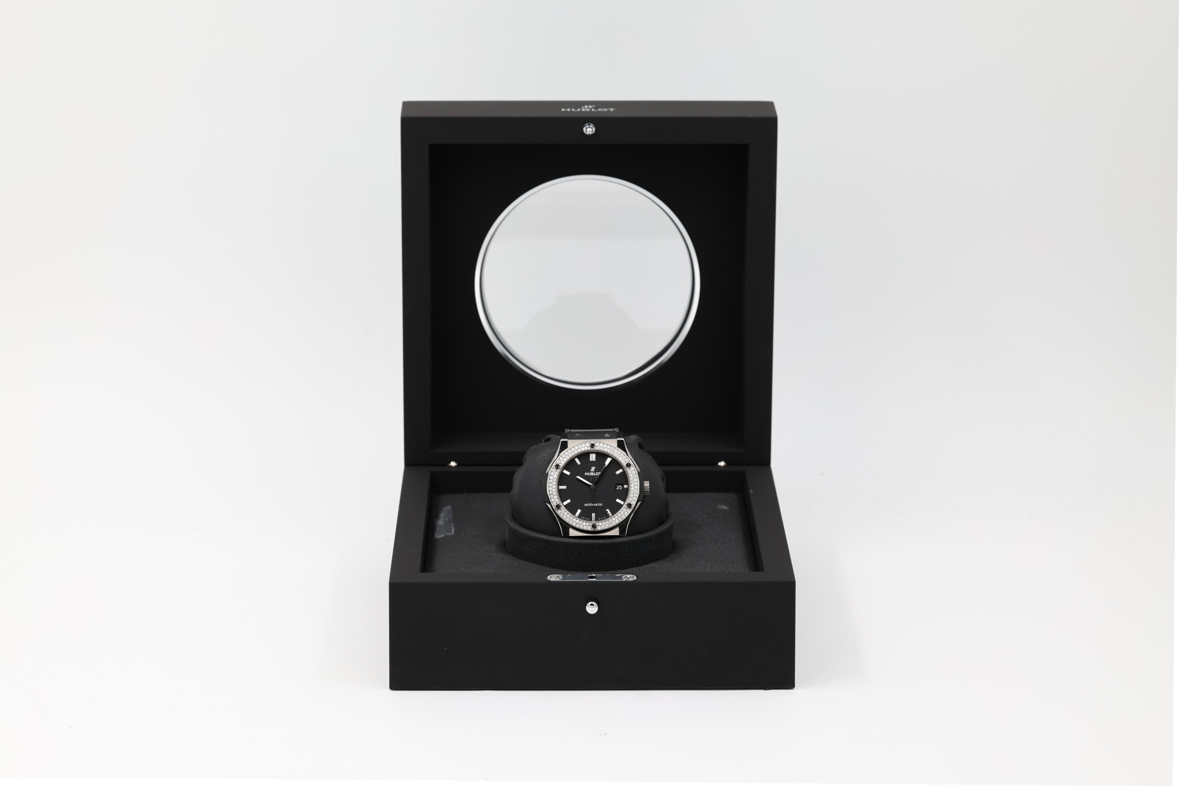 Hublot - Classic Fusion - Black Dial - 511.NX.1171.LR.1104 - 2023
