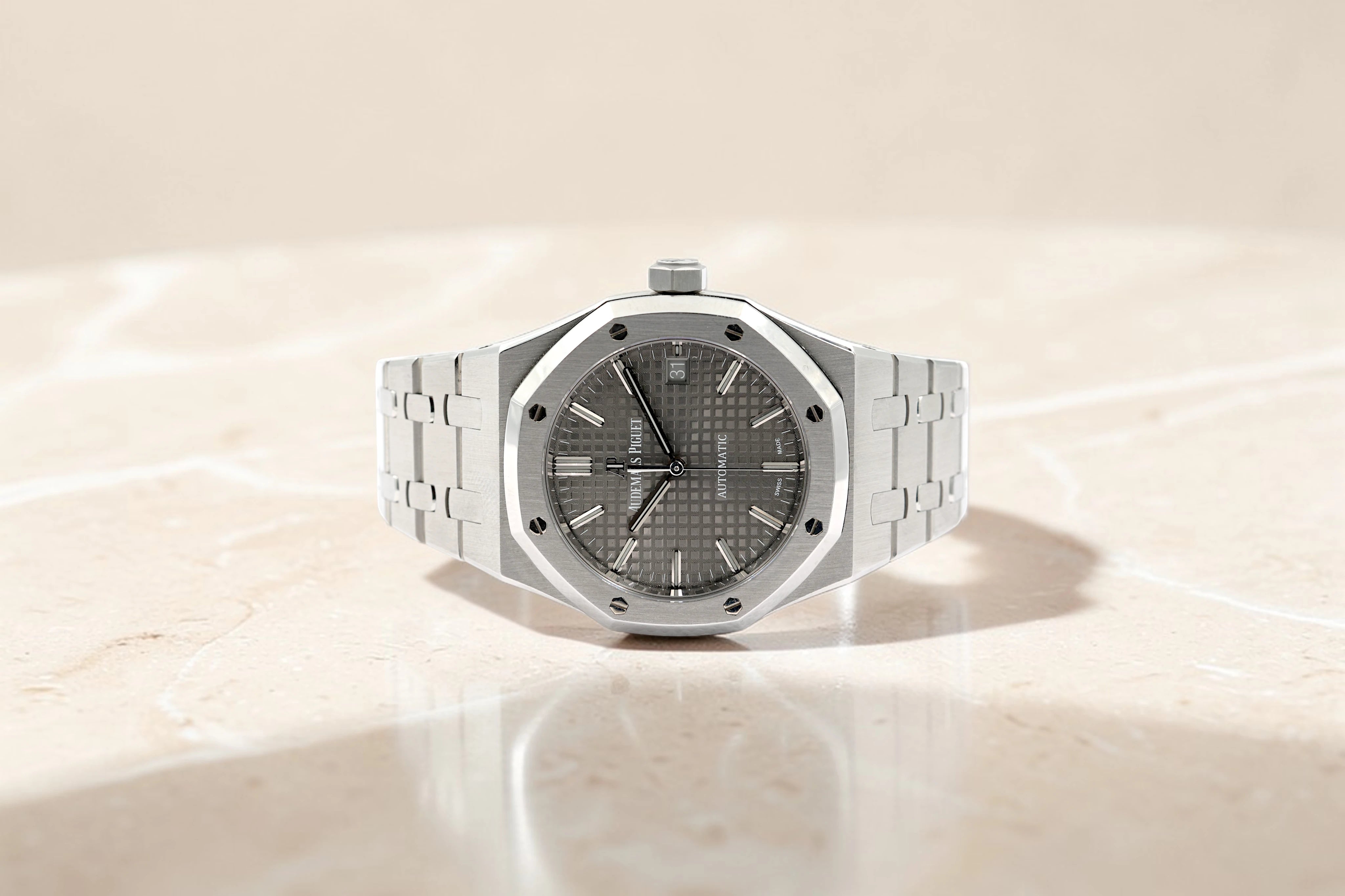 Audemars Piguet - Royal Oak Selfwinding - Grey Dial - 15450ST - 2021