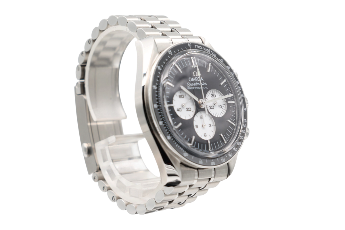Omega - Speedmaster – Black – 31030425001004 – 2026