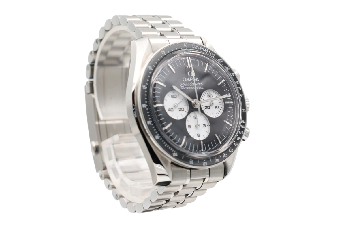 Omega - Speedmaster – Black – 31030425001004 – 2026