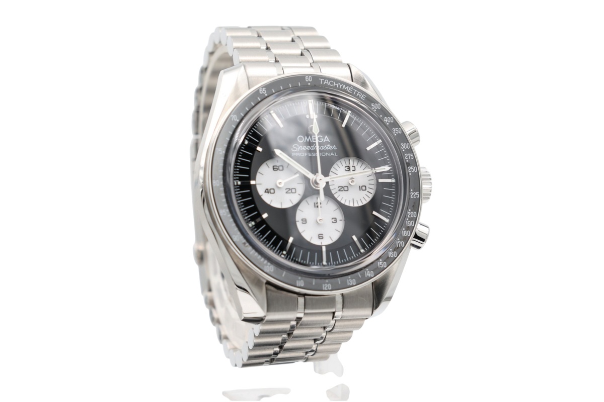 Omega - Speedmaster – Black – 31030425001004 – 2026