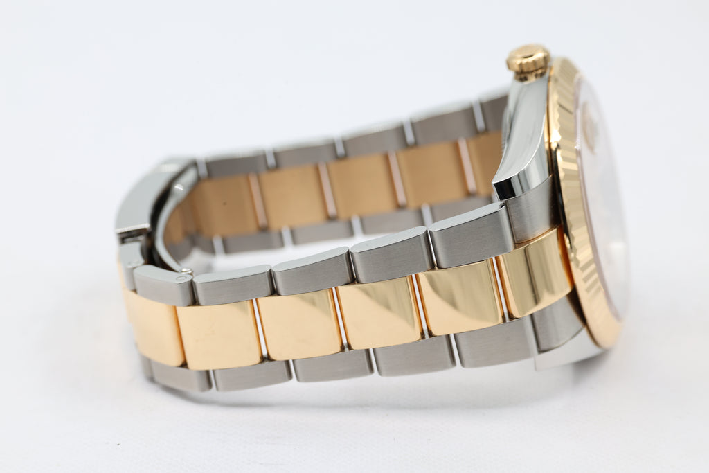 Rolex - Datejust – Champagne – 126333 – 2025