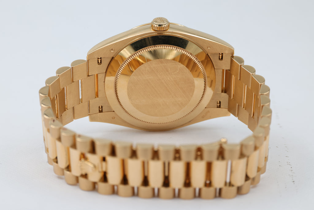 Rolex - Day-Date 40mm – Champagne Baguette – 228238 – 2024