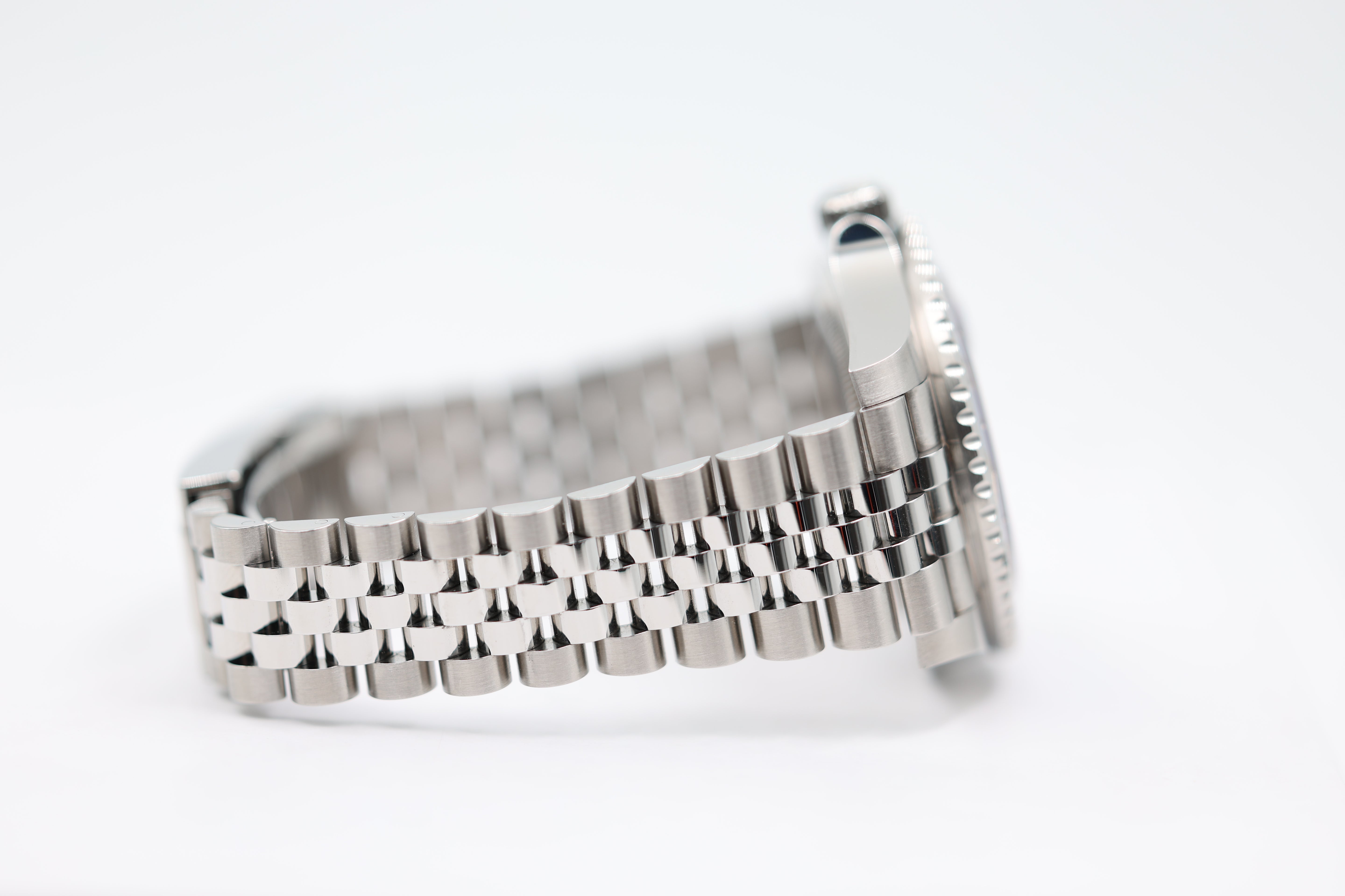 Rolex - GMT-Master II - "Pepsi" - 126710BLRO- 2024