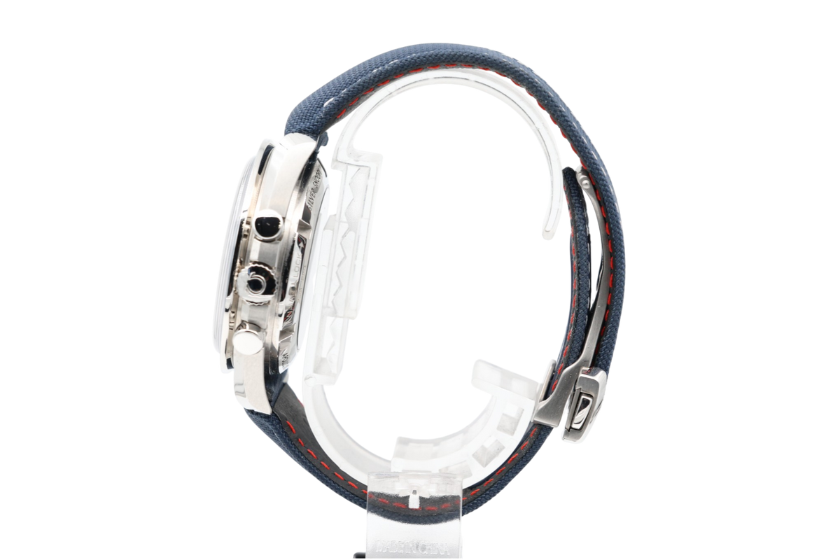 Omega - Speedmaster – Snoopy – 310.32.42.50.02.001 – 2023