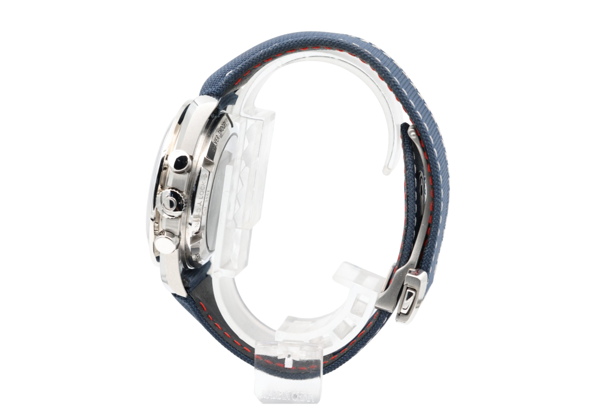 Omega - Speedmaster – Snoopy – 310.32.42.50.02.001 – 2023