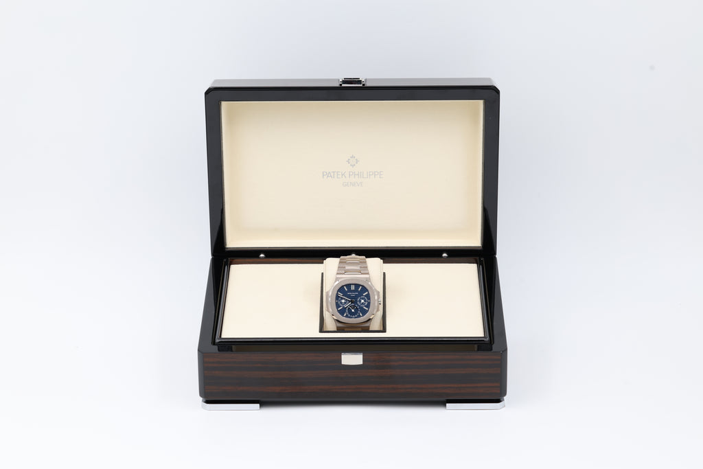 Patek Philippe - Nautilus – Blue – 5740/1G-001 – 2024