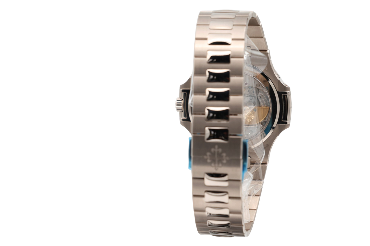 Patek Philippe - Nautilus – Blue – 5740/1G-001 – 2024