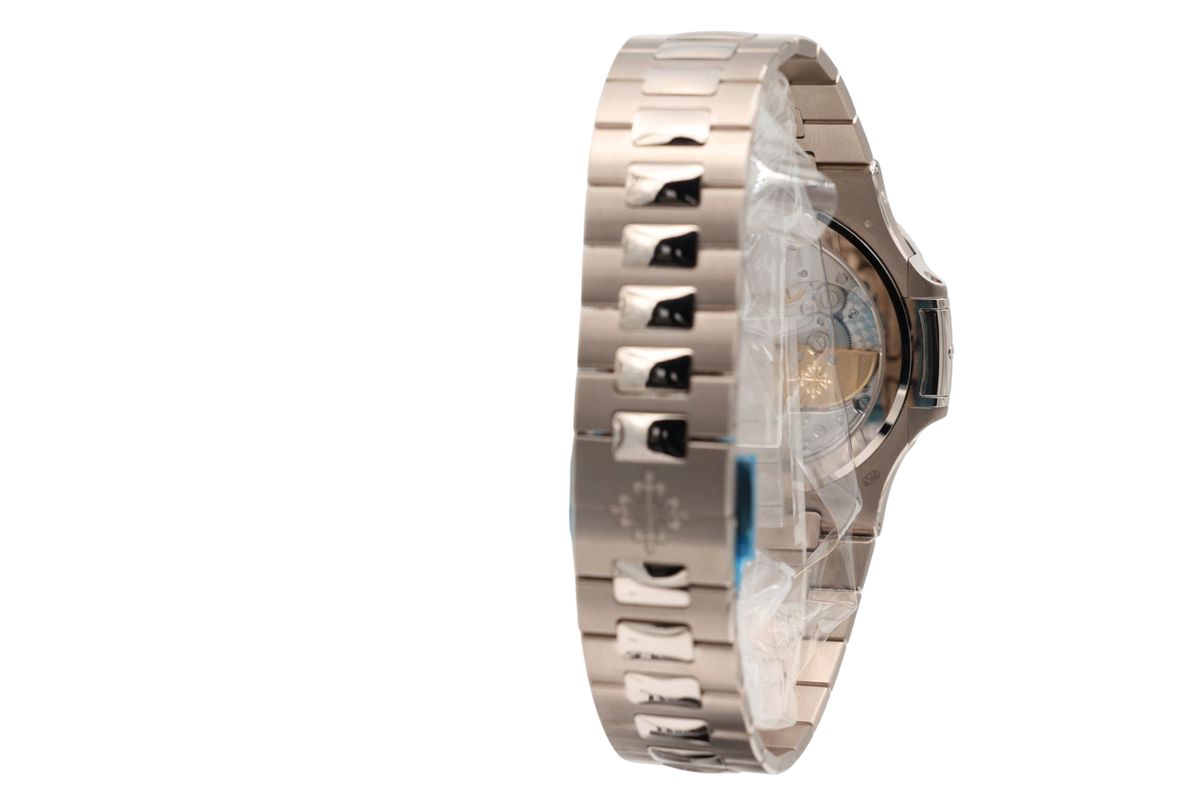 Patek Philippe - Nautilus – Blue – 5740/1G-001 – 2024