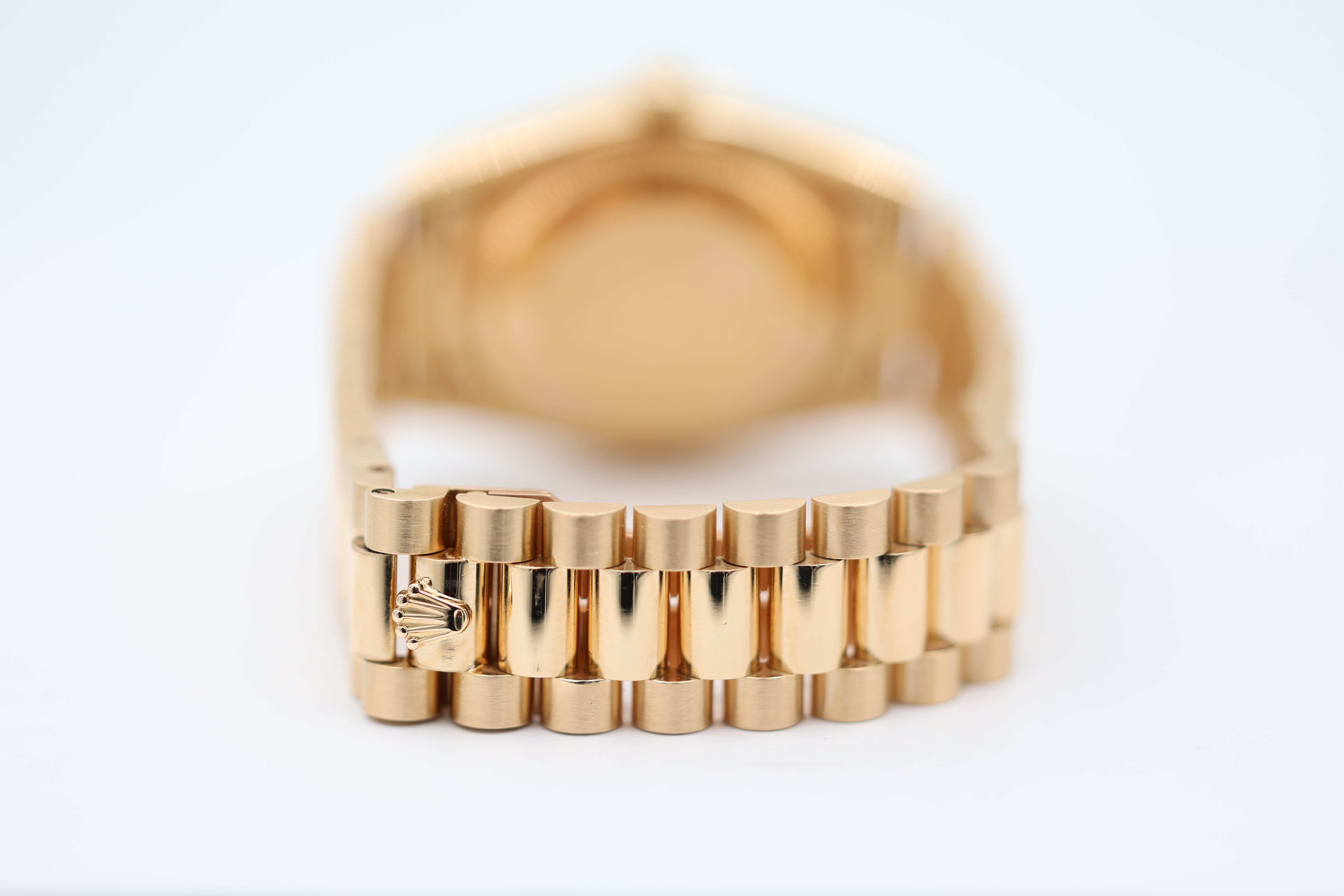 Rolex - Day-Date - Champagne Dial - 18238 - 1990