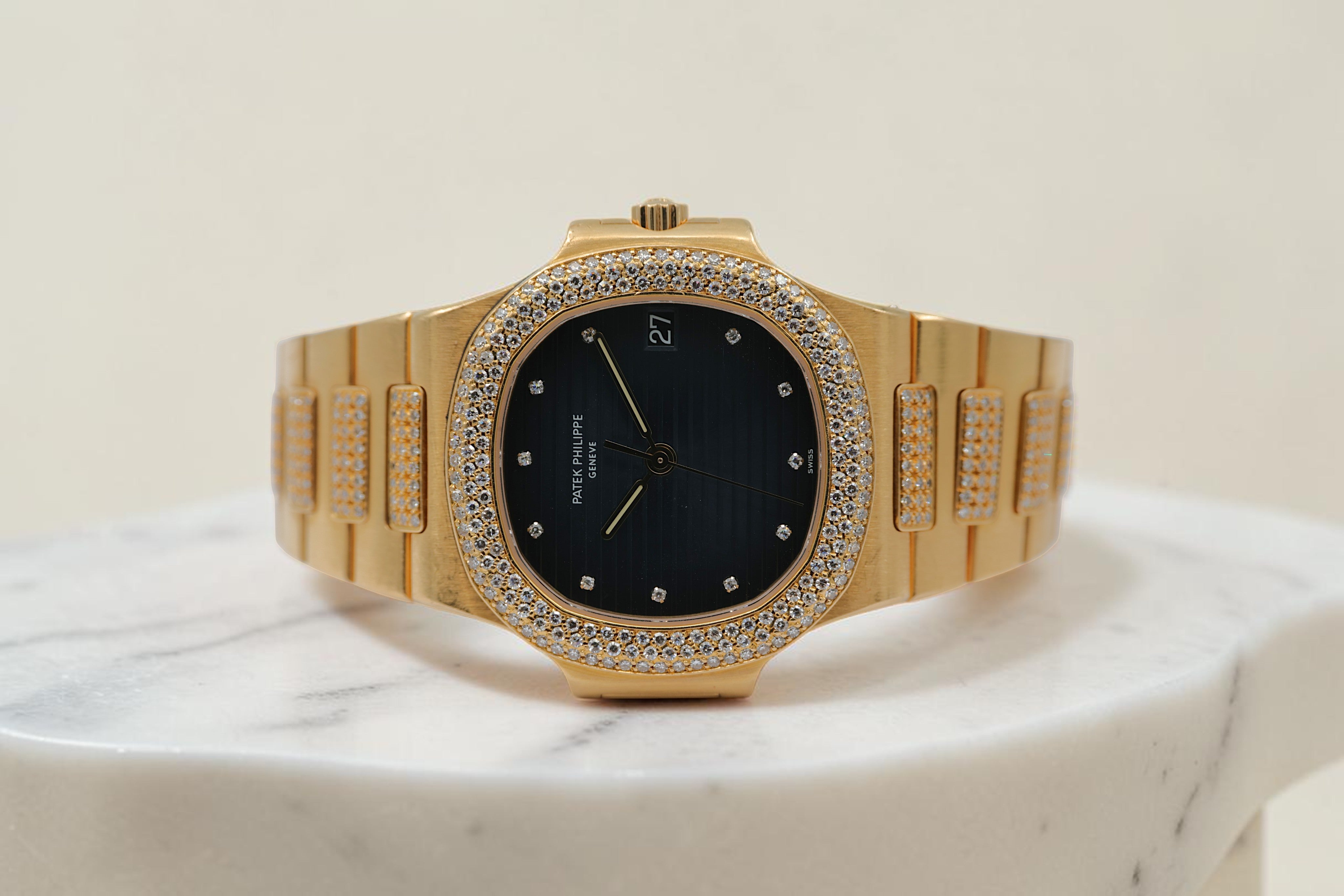 Patek Philippe - Nautilus – Blue – 3800/5 – 1986