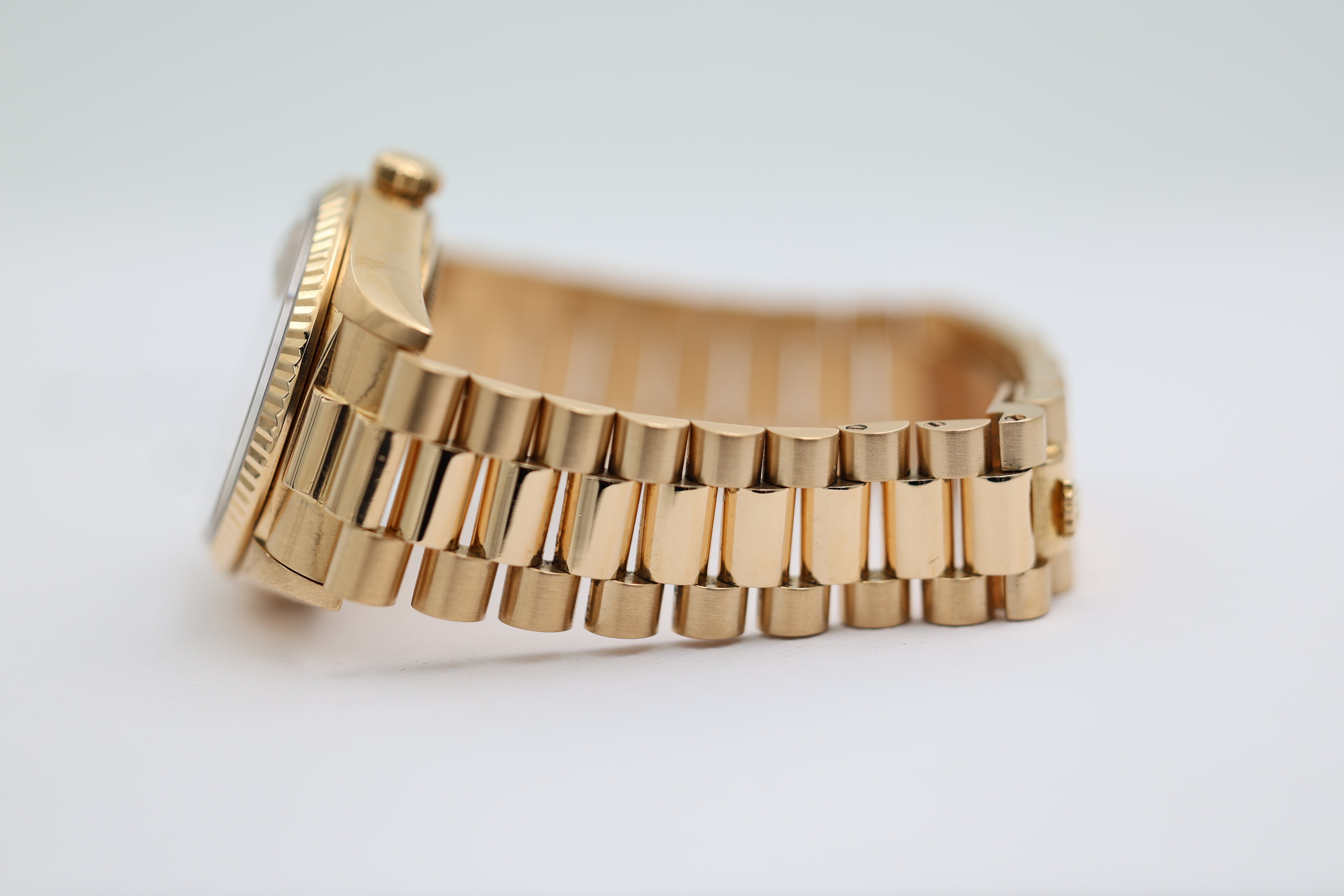 Rolex - Day-Date - Champagne Dial - 18038 - 1984