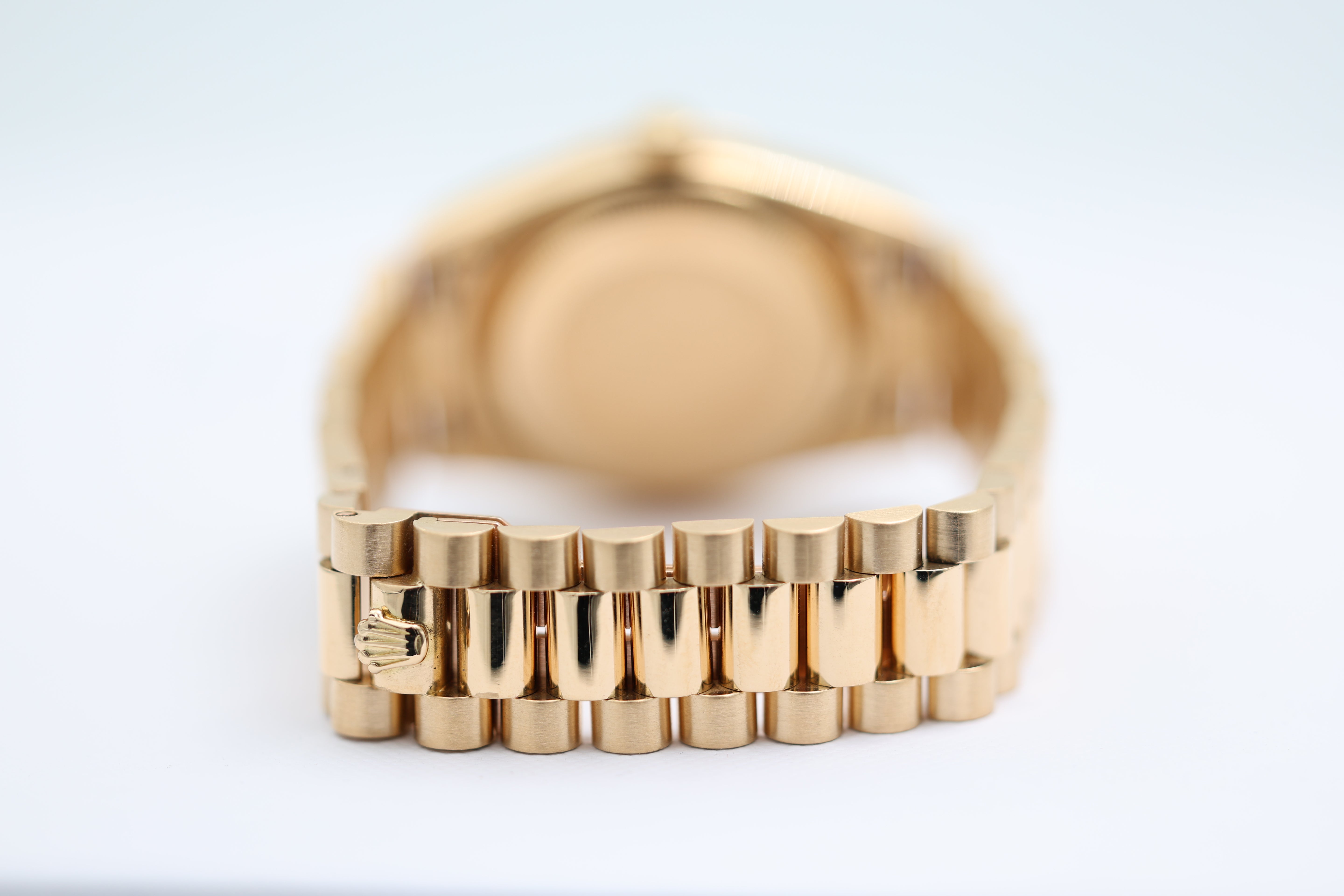 Rolex - Day-Date - Champagne Dial - 18038 - 1984