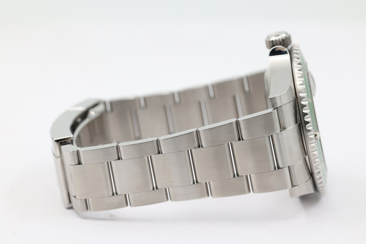 Rolex - Submariner – "Starbucks" – 126610LV – 2026