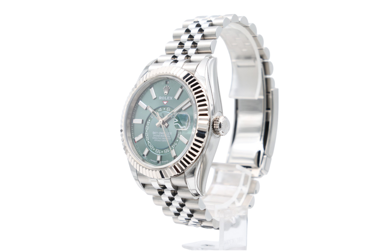 Rolex - Sky-Dweller – Green – 336934 – 2026