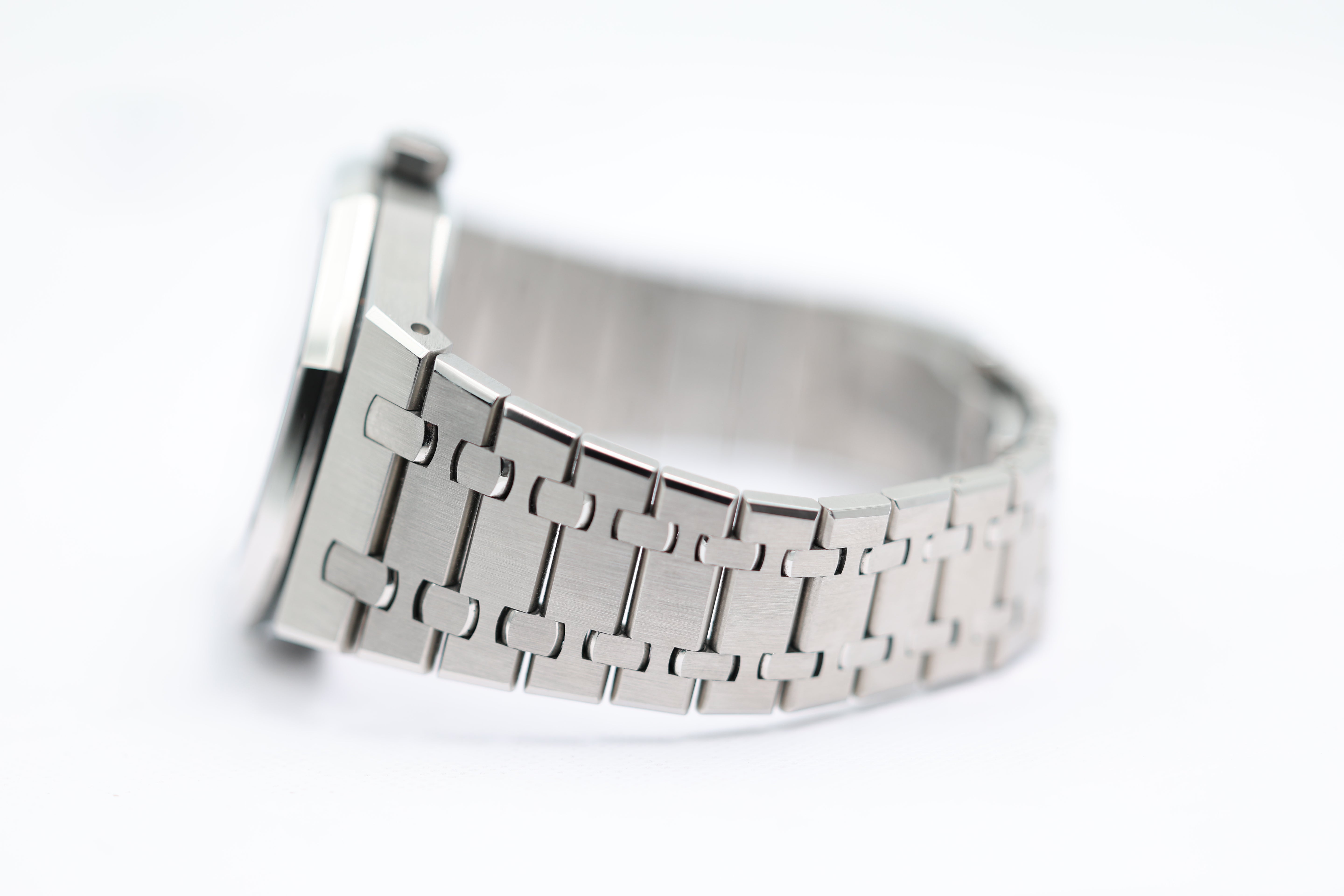 Audemars Piguet - Royal Oak - Black Dial - 15510ST - 2022