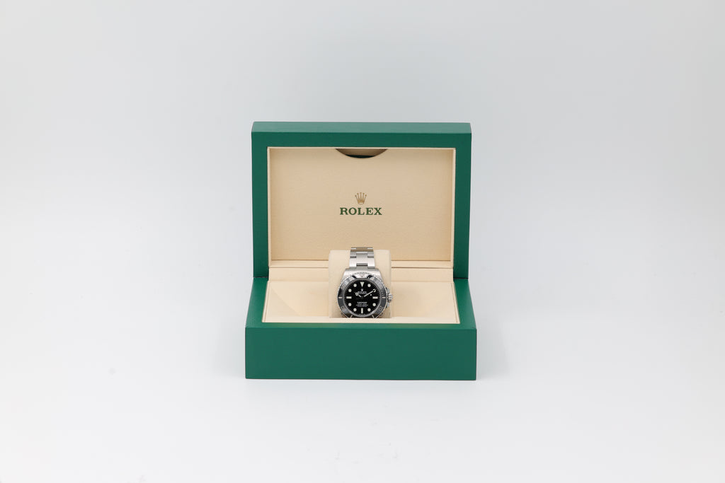 Rolex - Submariner – Black – 124060 – 2021