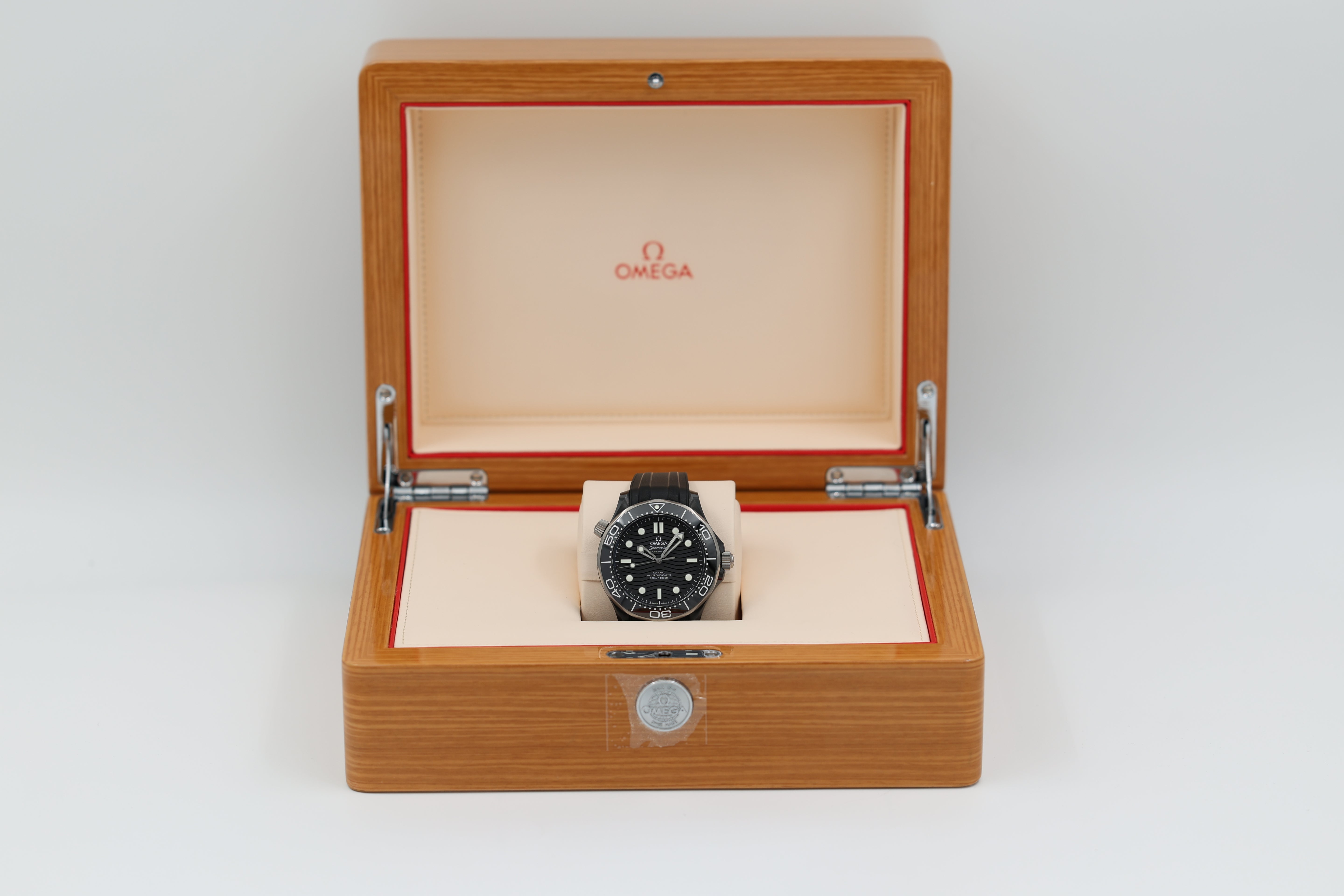 Omega - Seamaster - Black Dial - 210.92.44.20.01.001 - 2019