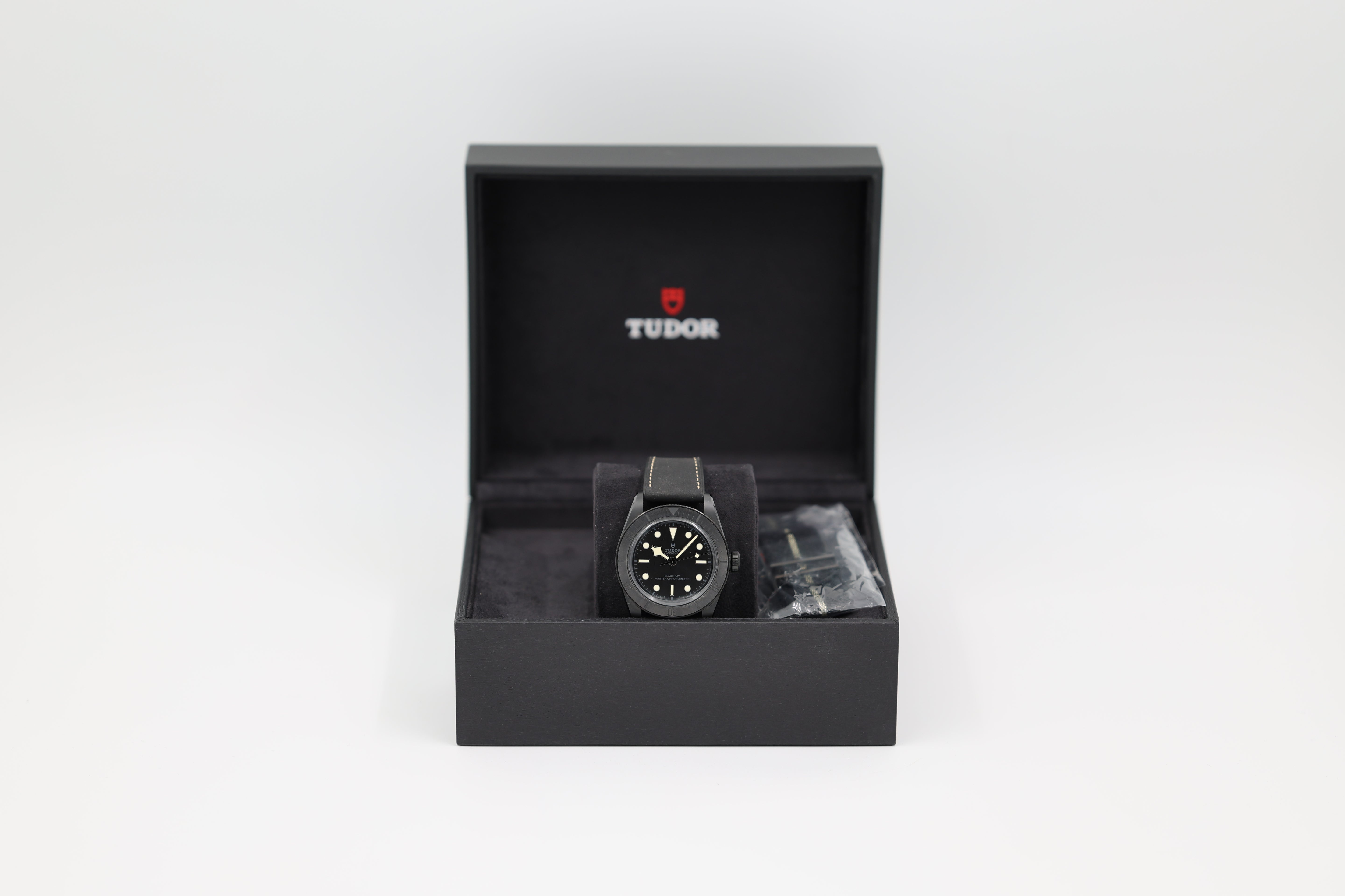 Tudor - Black Bay - Black Dial - 79210CNU - 2021