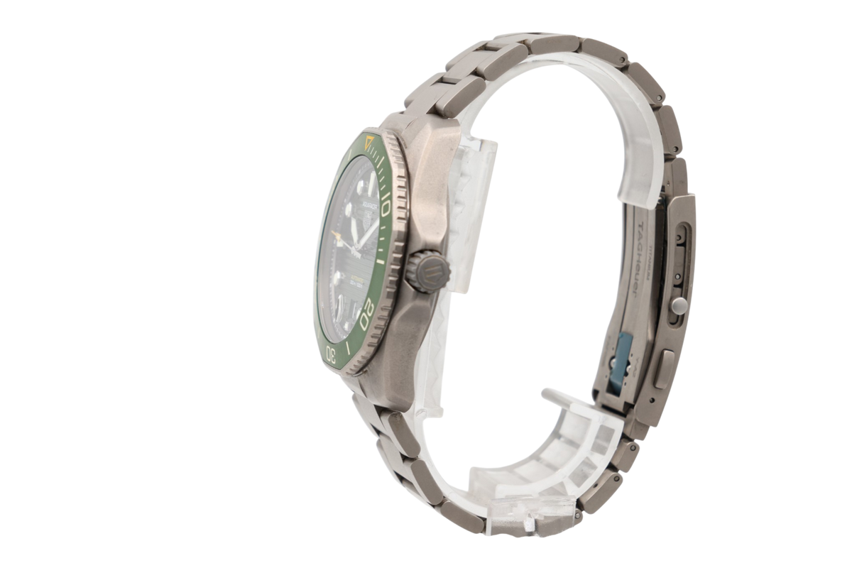 TAG Heuer - Aquaracer - Green Dial - WBP208B.BF0631 - 2025