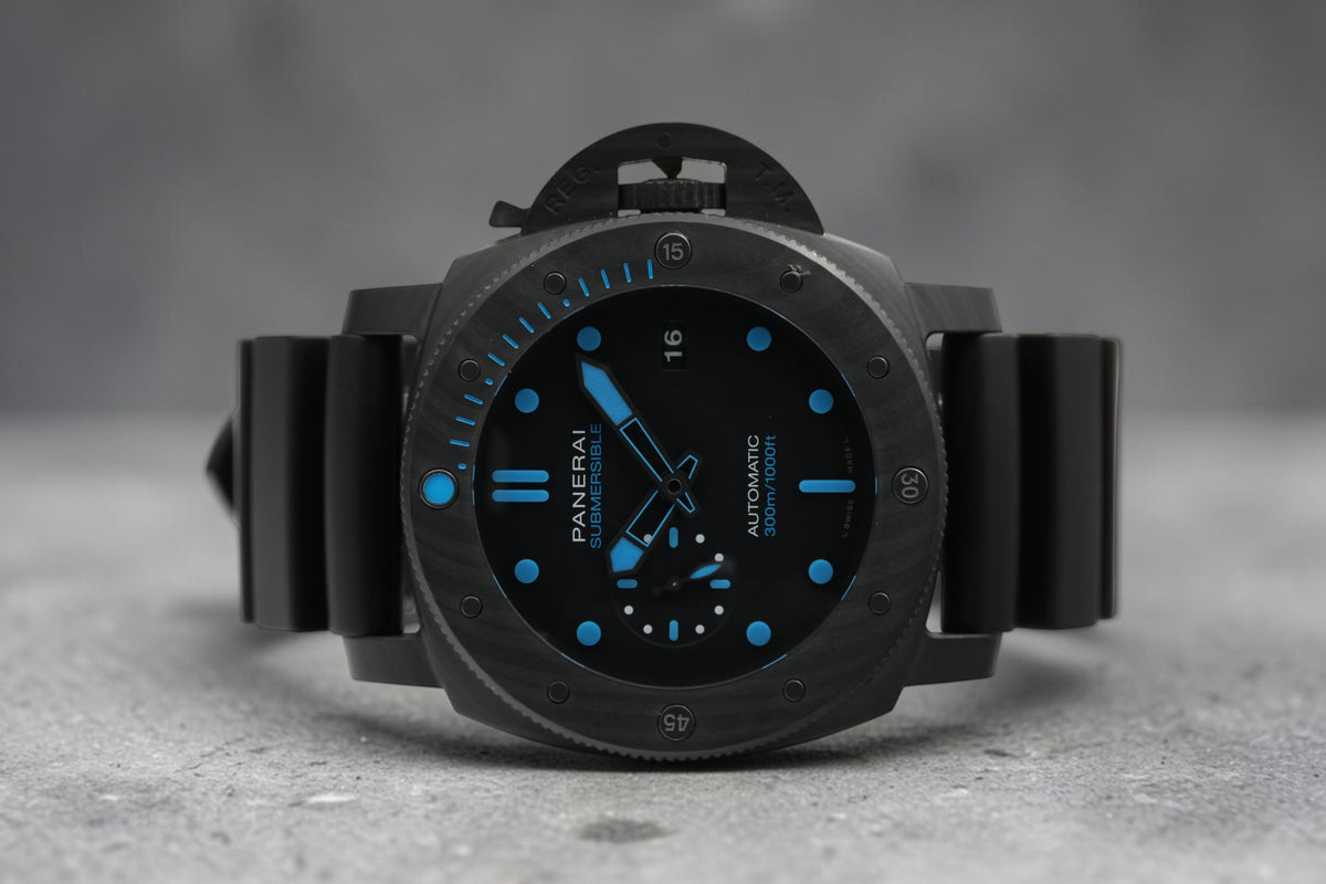 Panerai - Submersible Carbotech – Black – PAM01616