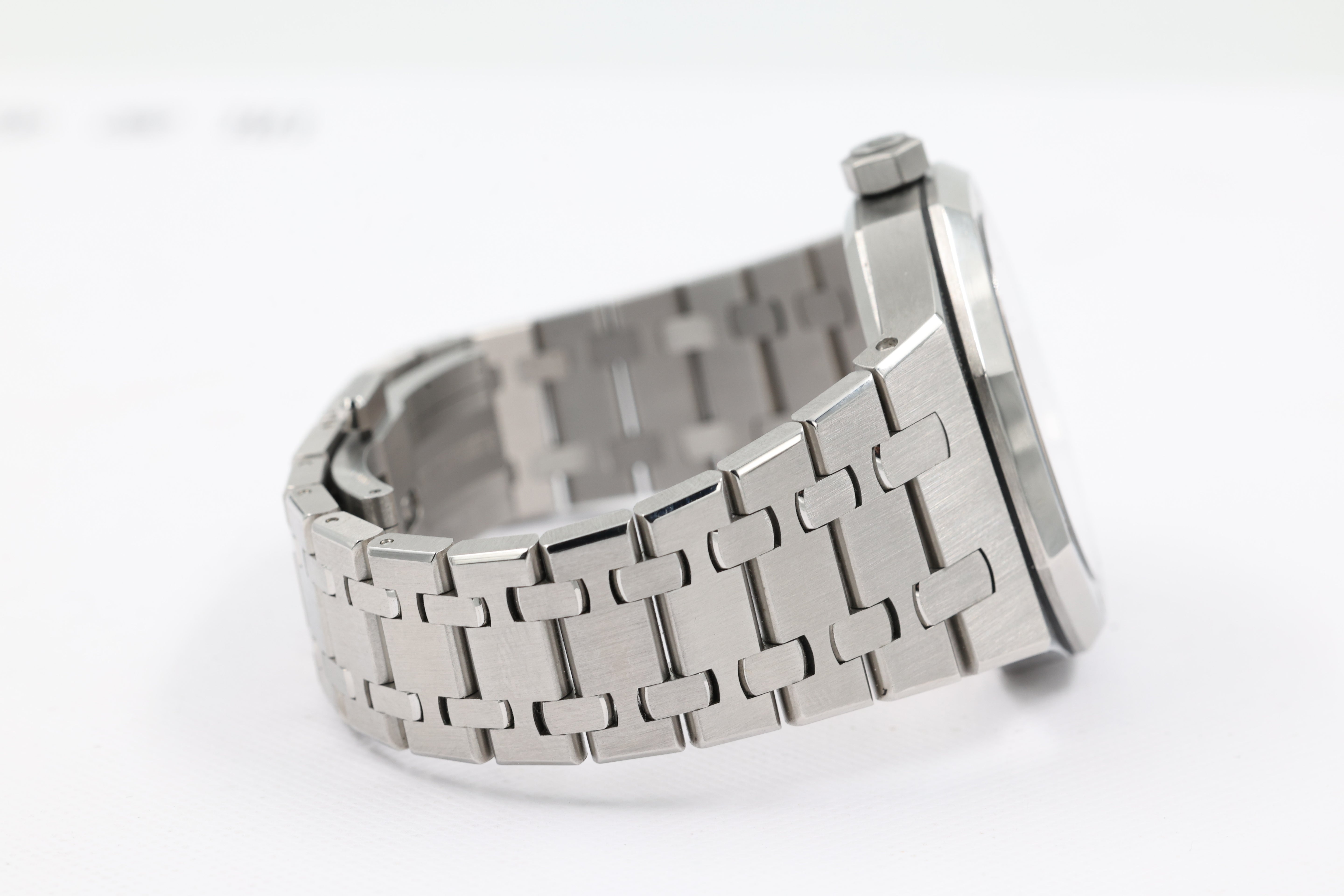 Audemars Piguet - Royal Oak Selfwinding - Grey Dial - 15450ST - 2021