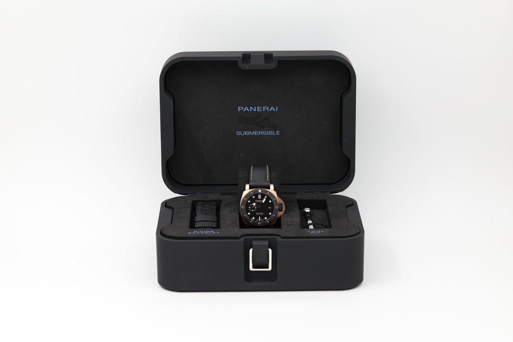 Panerai - Submersible - Black Dial - PAM01070 - 2020