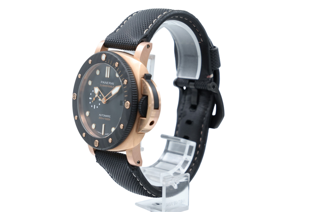 Panerai - Submersible - Black Dial - PAM01070 - 2020