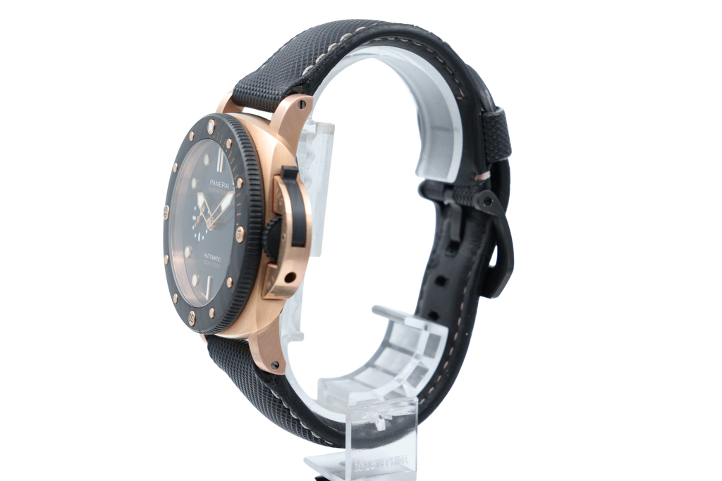 Panerai - Submersible - Black Dial - PAM01070 - 2020