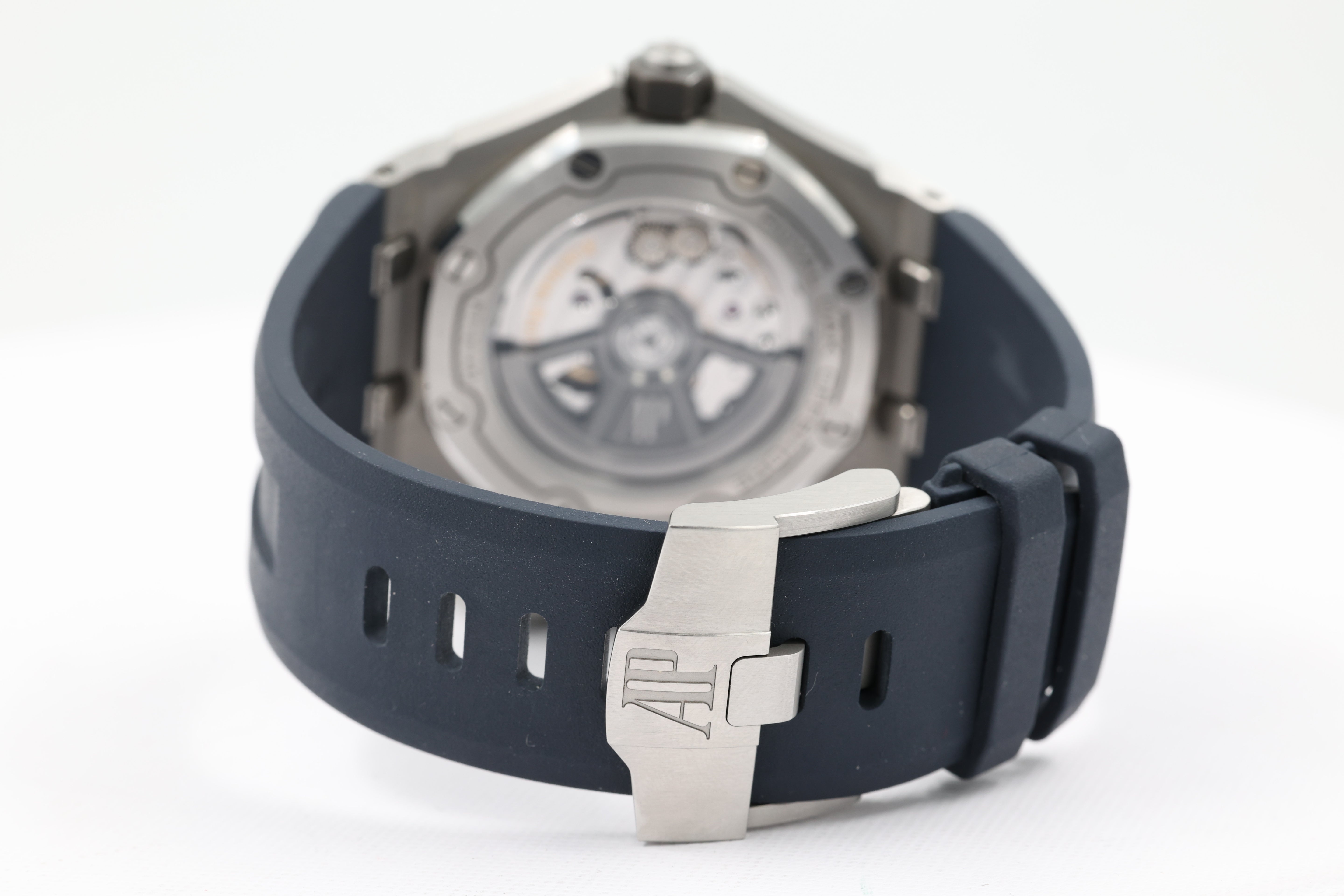 Audemars Piguet - Royal Oak Offshore Diver - Grey Dial - 15720ST - 2025