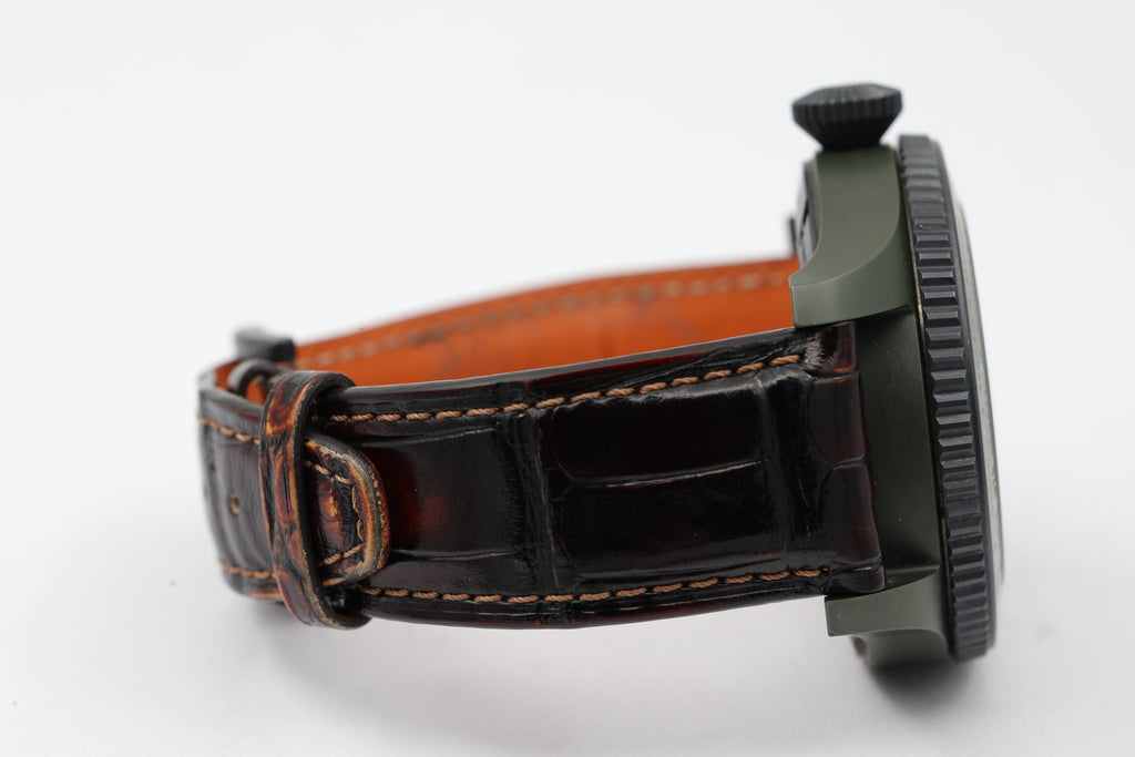 IWC - Pilot Timezoner – Green – IW395601 – 2025