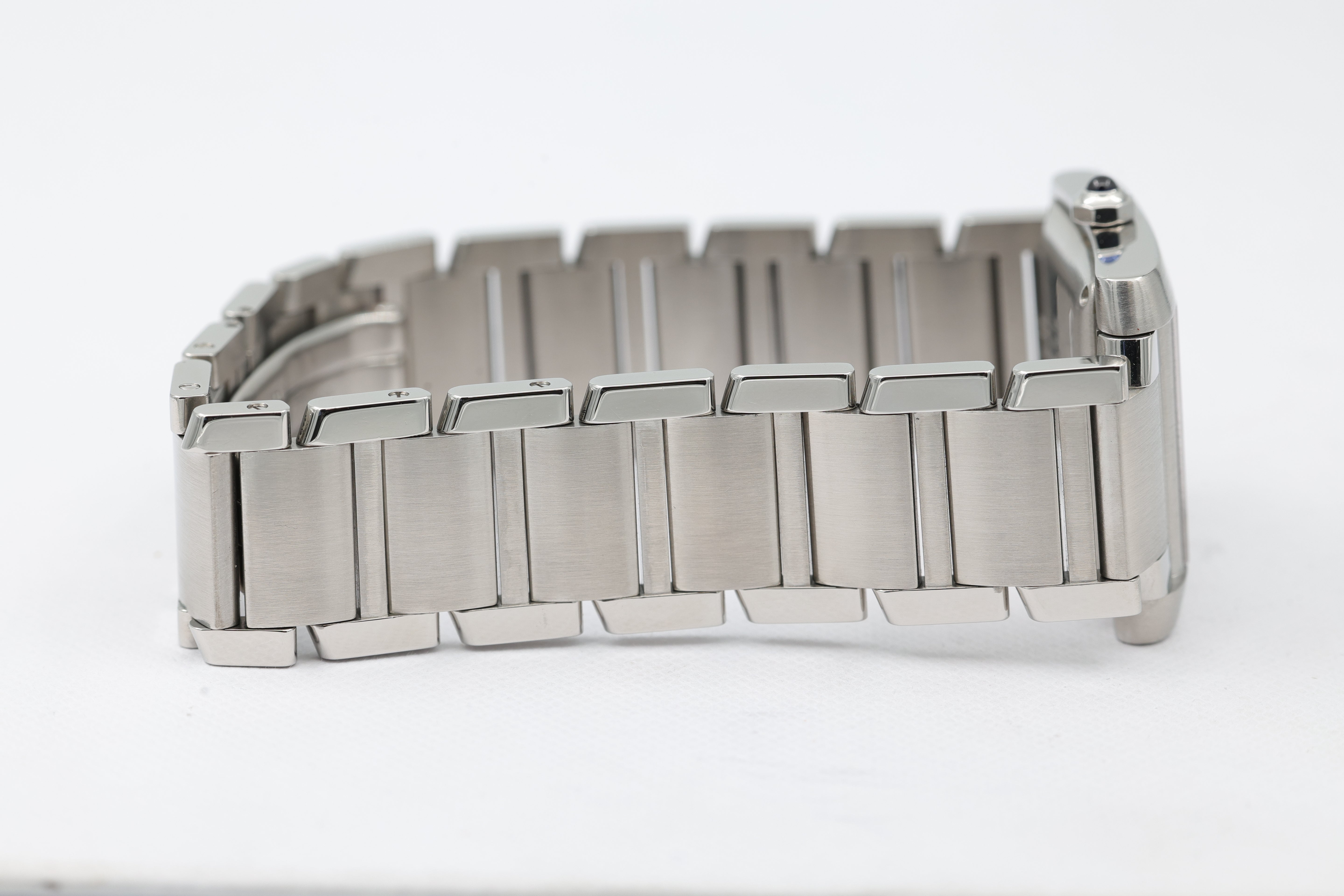 Cartier - Tank Francaise – White Roman Numerals – 2302 – 2000s