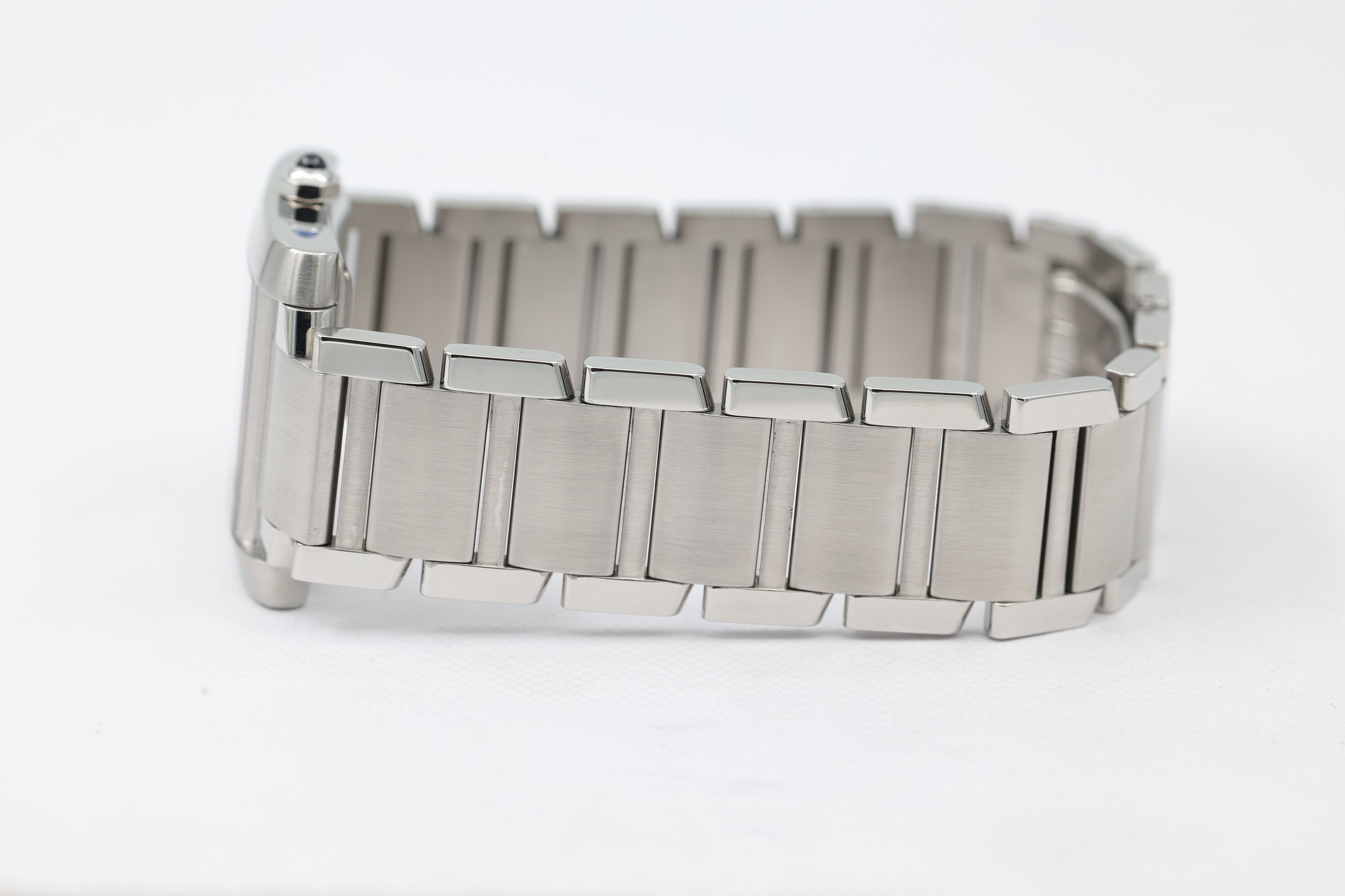 Cartier - Tank Francaise – White Roman Numerals – 2302 – 2000s