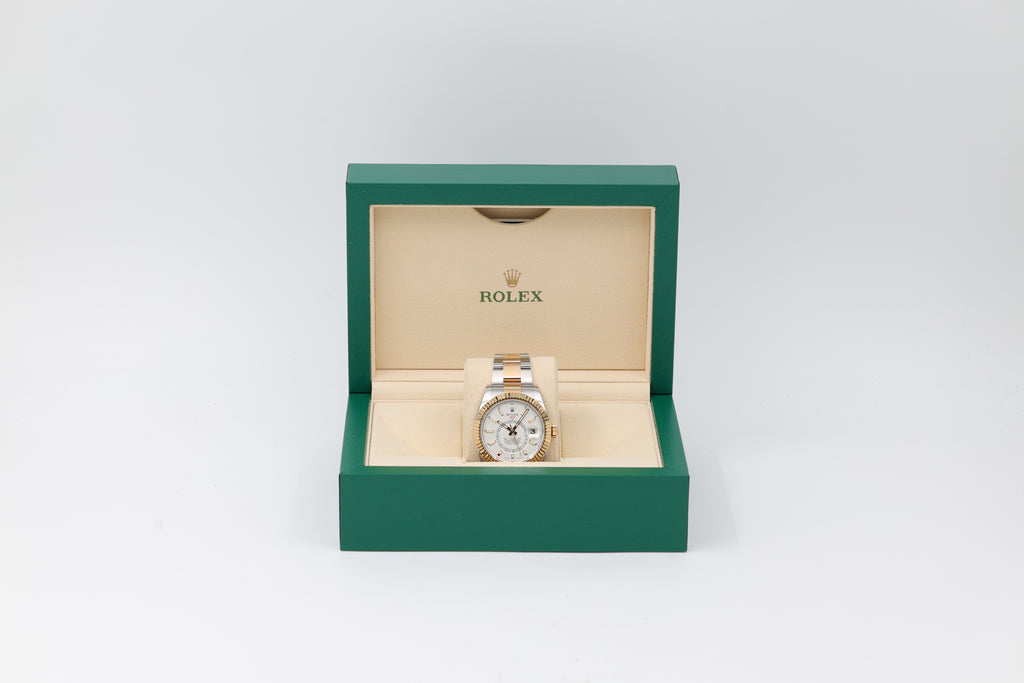 Rolex – Sky-Dweller – White – 326933 – 2022