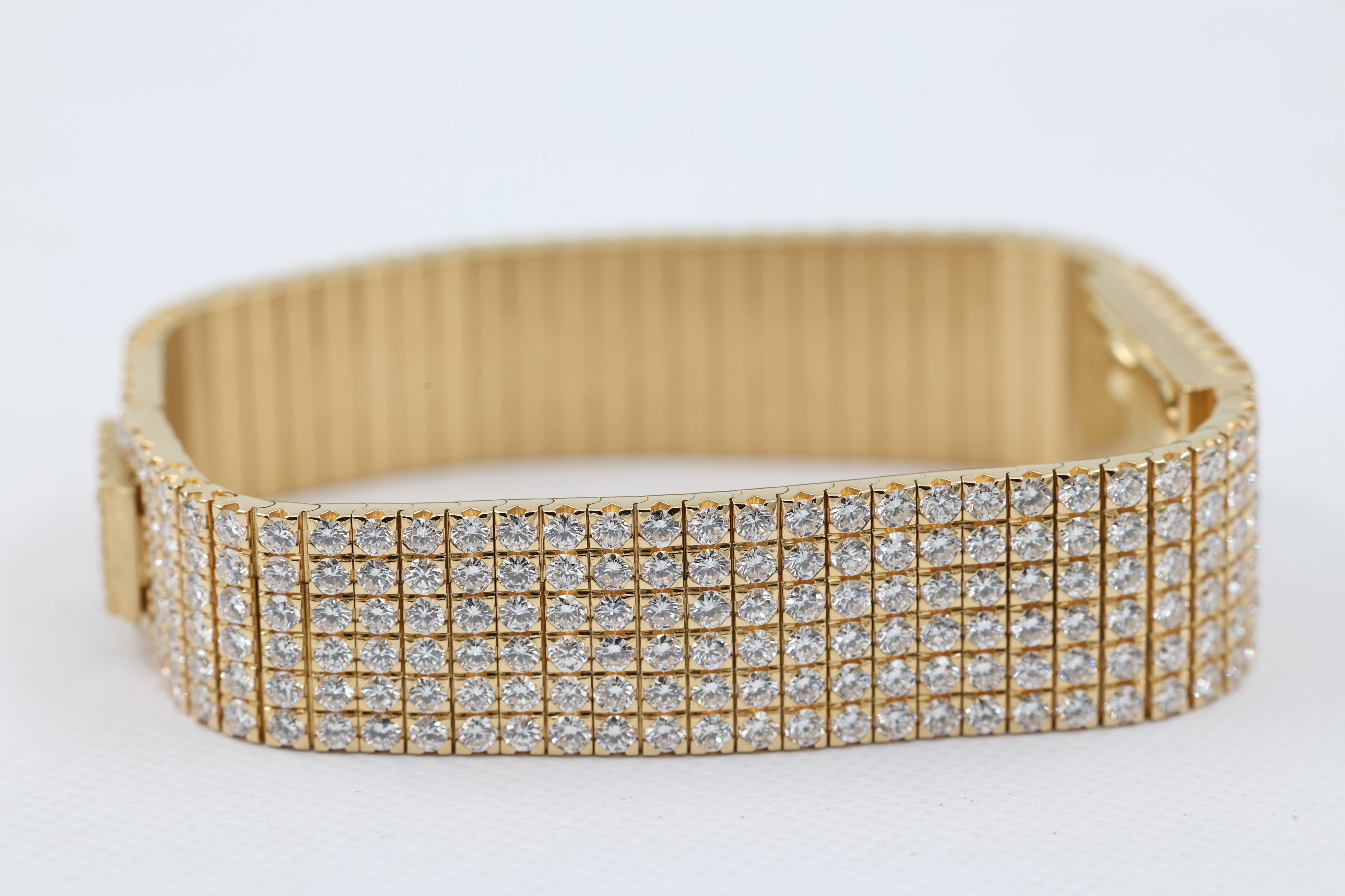 Piaget - Polo - Pave Diamond Dial - 15201 C626 - 1995
