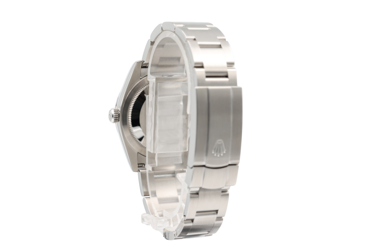 Rolex - Oyster Perpetual 34 – Pink Sunburst – 124200 – 2025
