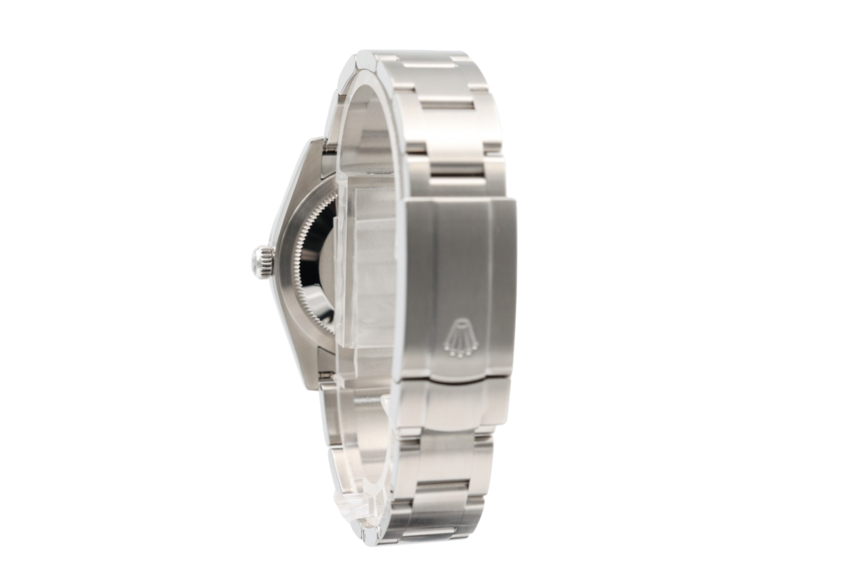 Rolex - Oyster Perpetual 34 – Pink Sunburst – 124200 – 2025