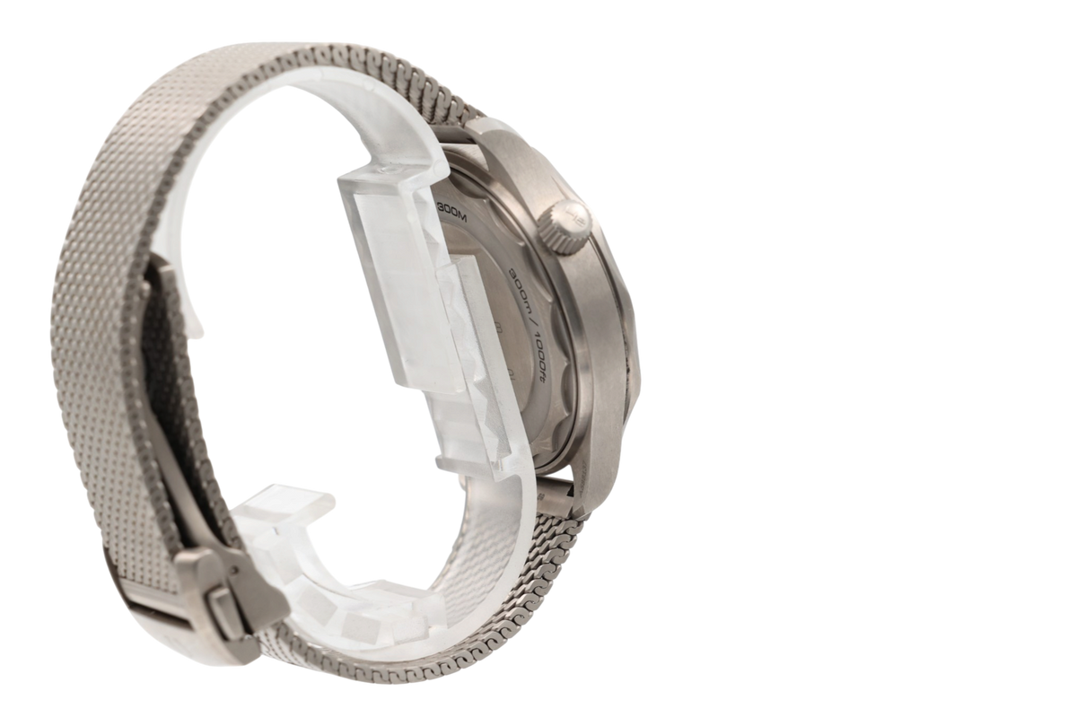 Omega - Seamaster –  “No Time to Die”  – 210.90.42.20.01.001 – 2025